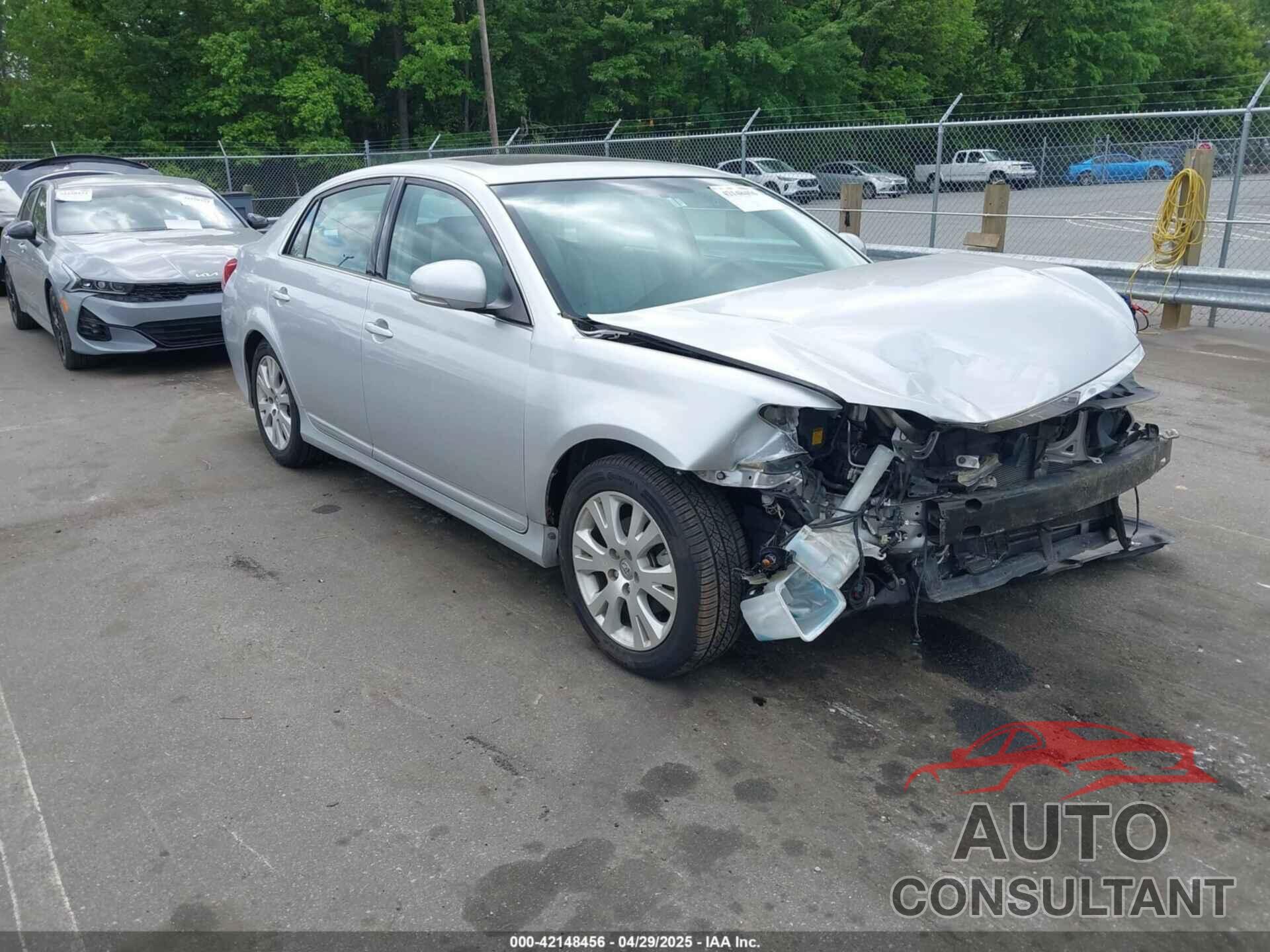 TOYOTA AVALON 2011 - 4T1BK3DB6BU390948