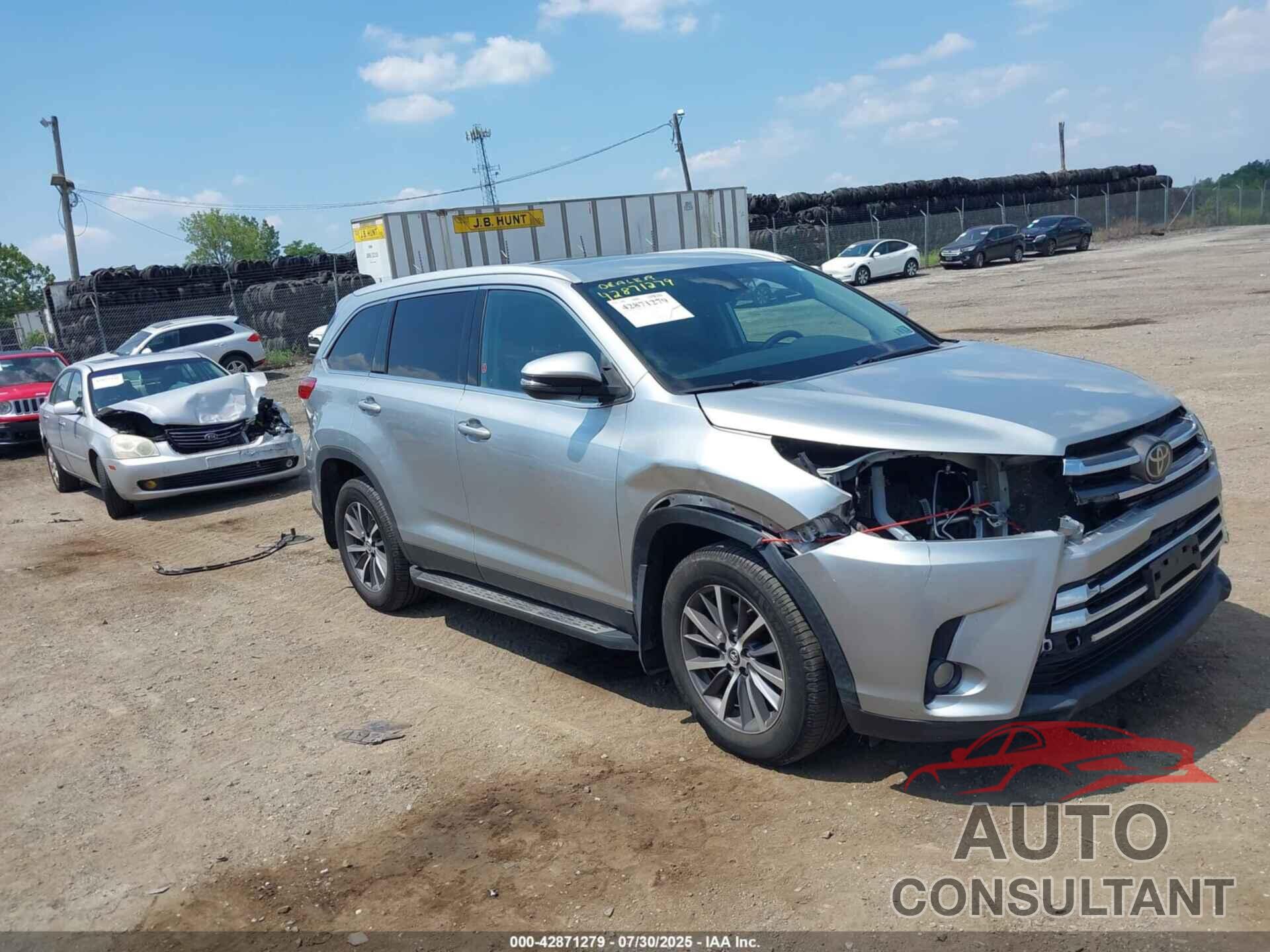 TOYOTA HIGHLANDER 2019 - 5TDJZRFH4KS597195