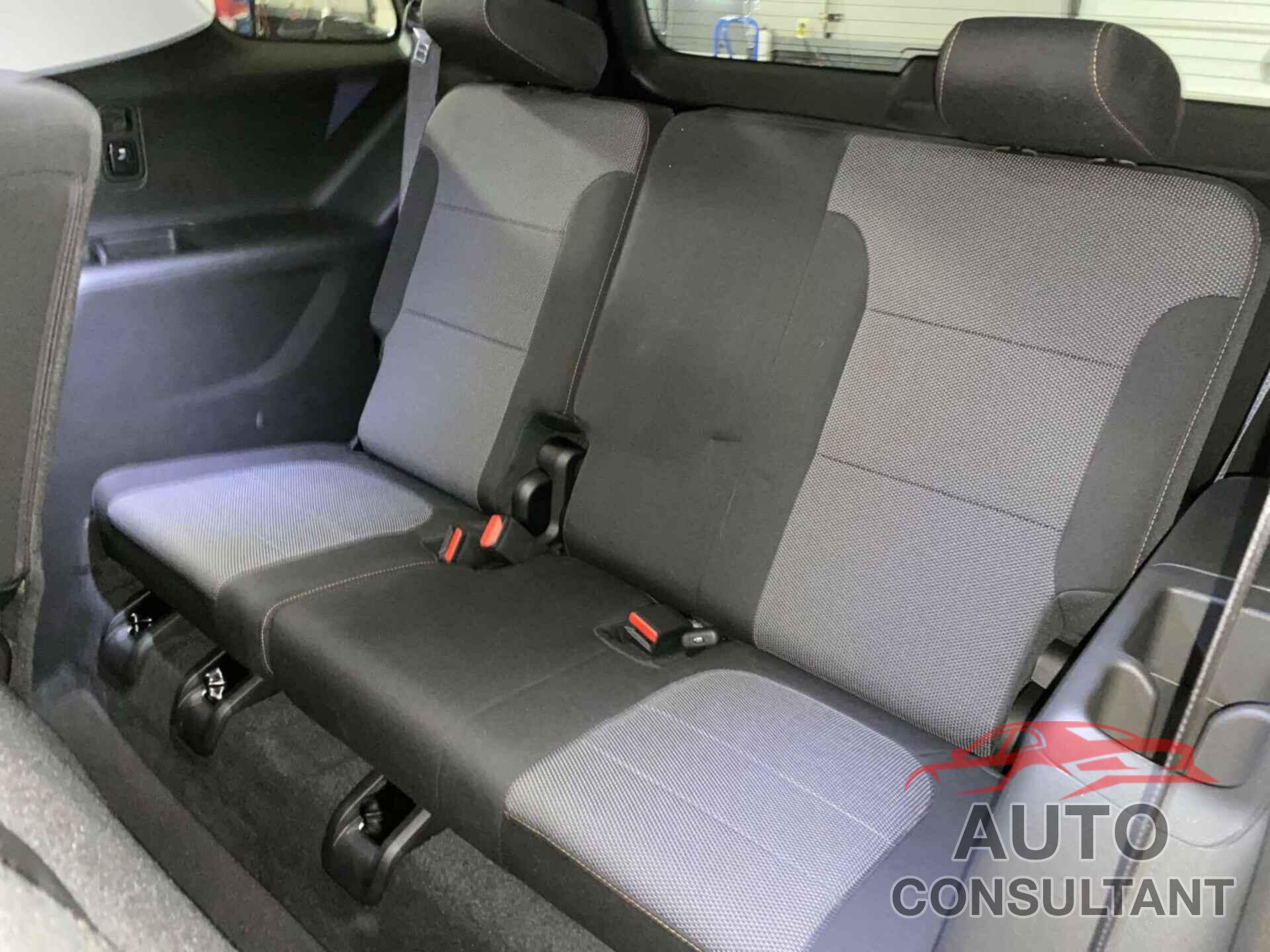 CHEVROLET TRAVERSE 2018 - 1GNEVFKWXJJ229753