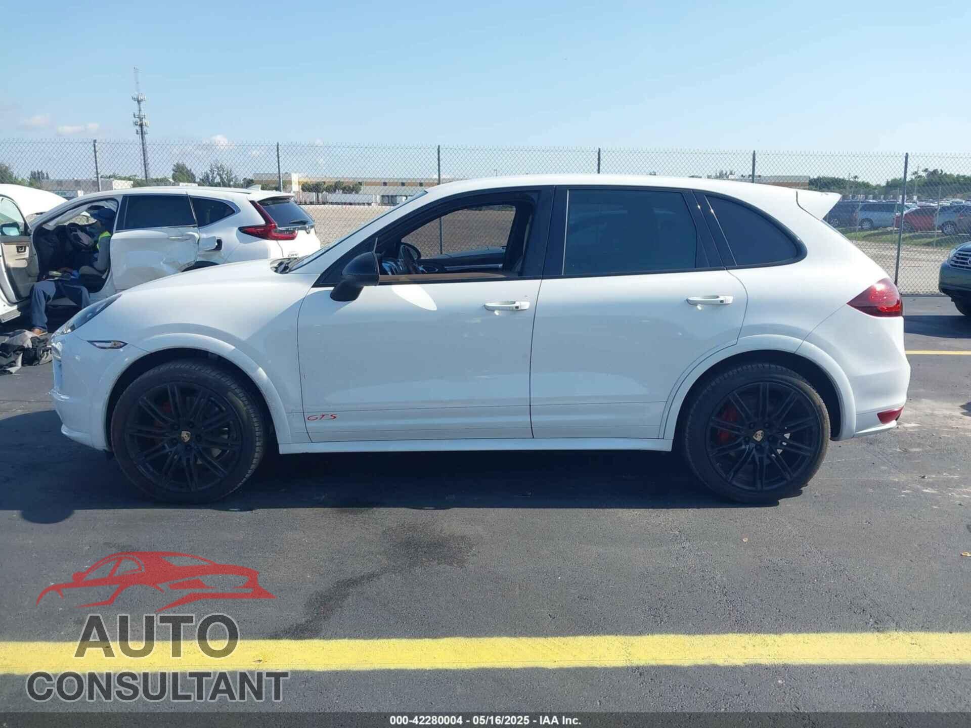 PORSCHE CAYENNE 2013 - WP1AD2A29DLA72032