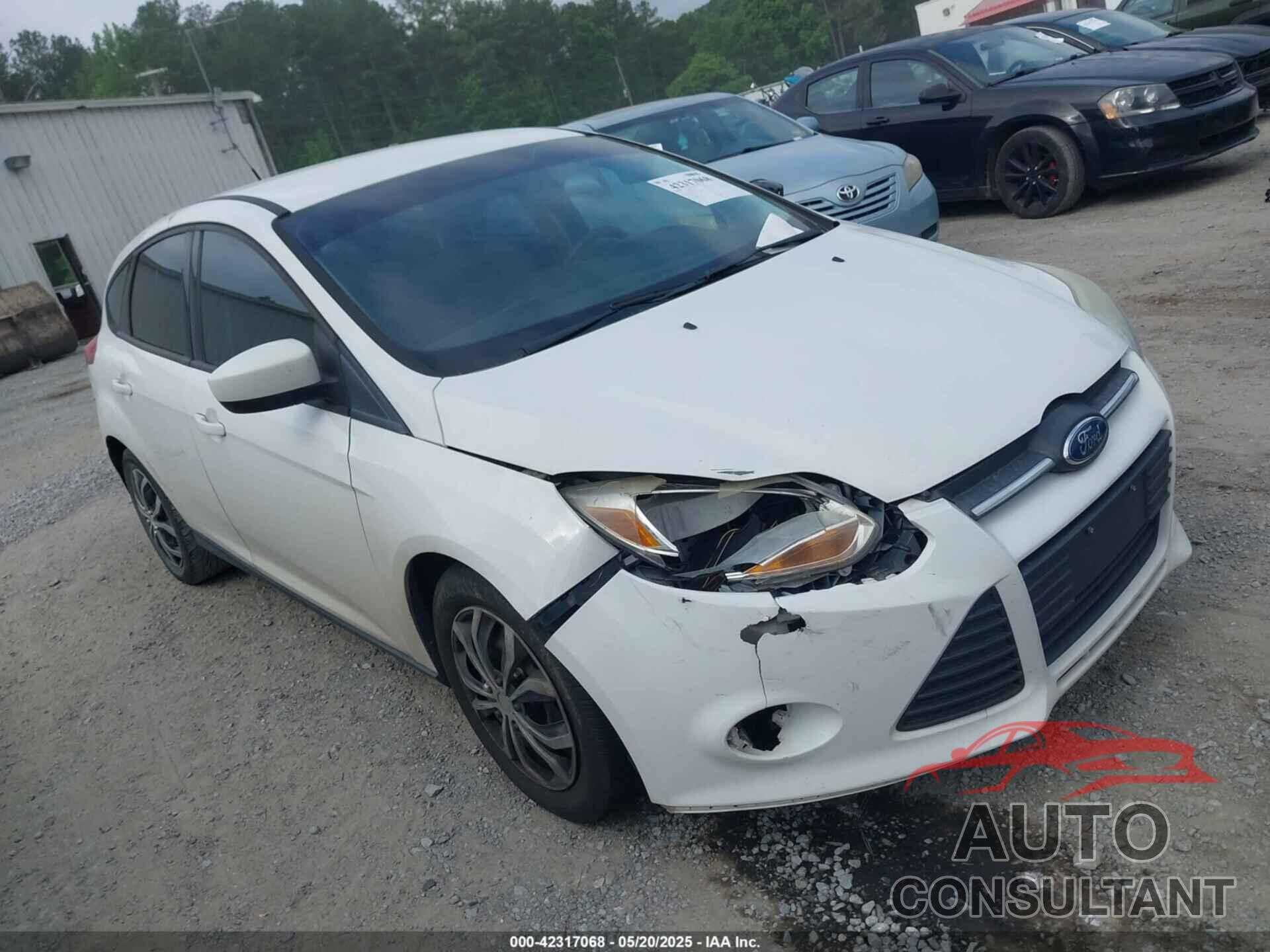 FORD FOCUS 2012 - 1FAHP3K27CL270382
