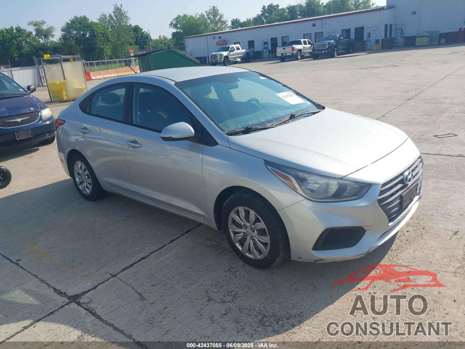 HYUNDAI ACCENT 2018 - 3KPC24A30JE022936