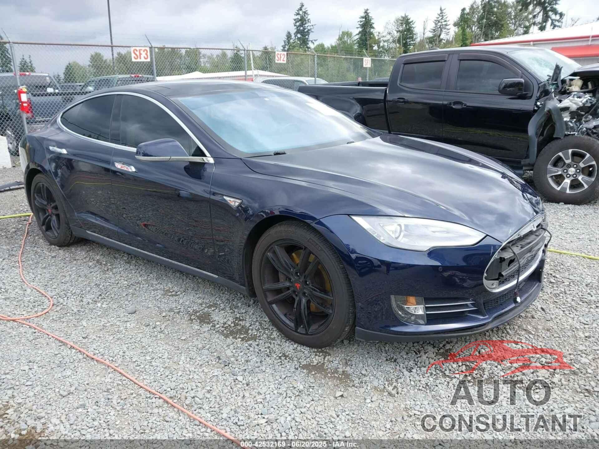 TESLA MODEL S 2015 - 5YJSA1H25FFP69363