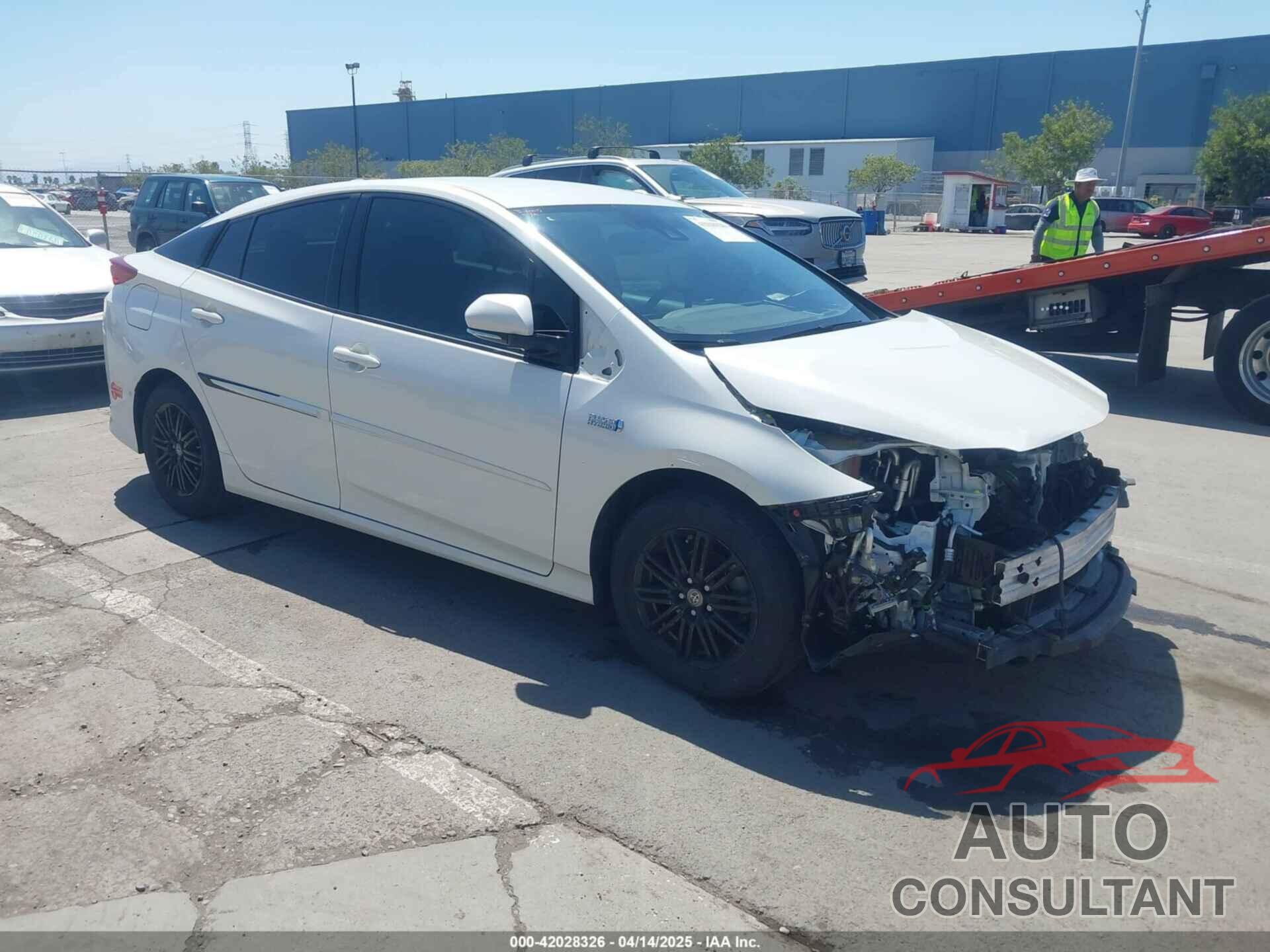 TOYOTA PRIUS PRIME 2017 - JTDKARFP6H3038924