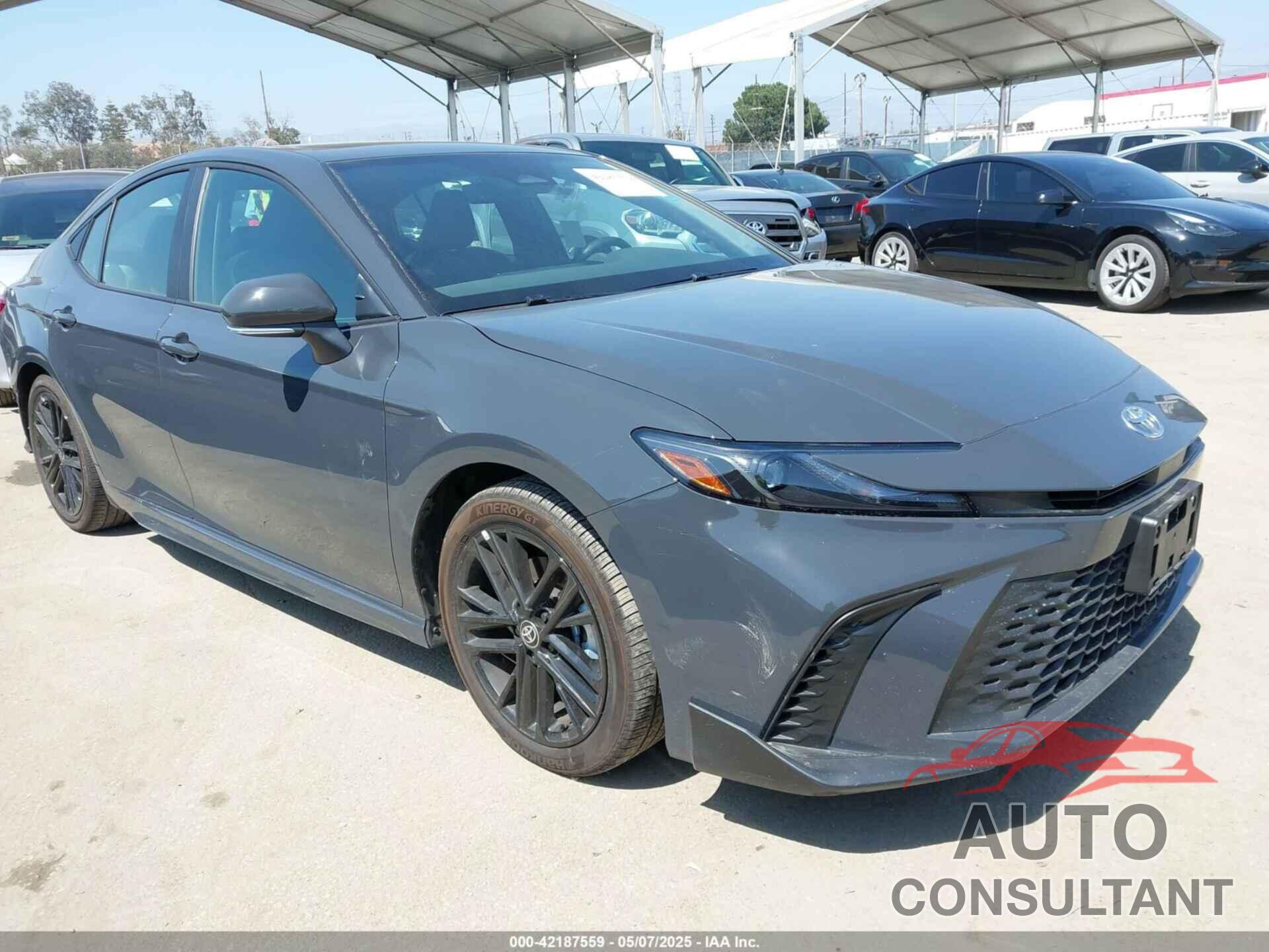 TOYOTA CAMRY 2025 - 4T1DAACK7SU531768