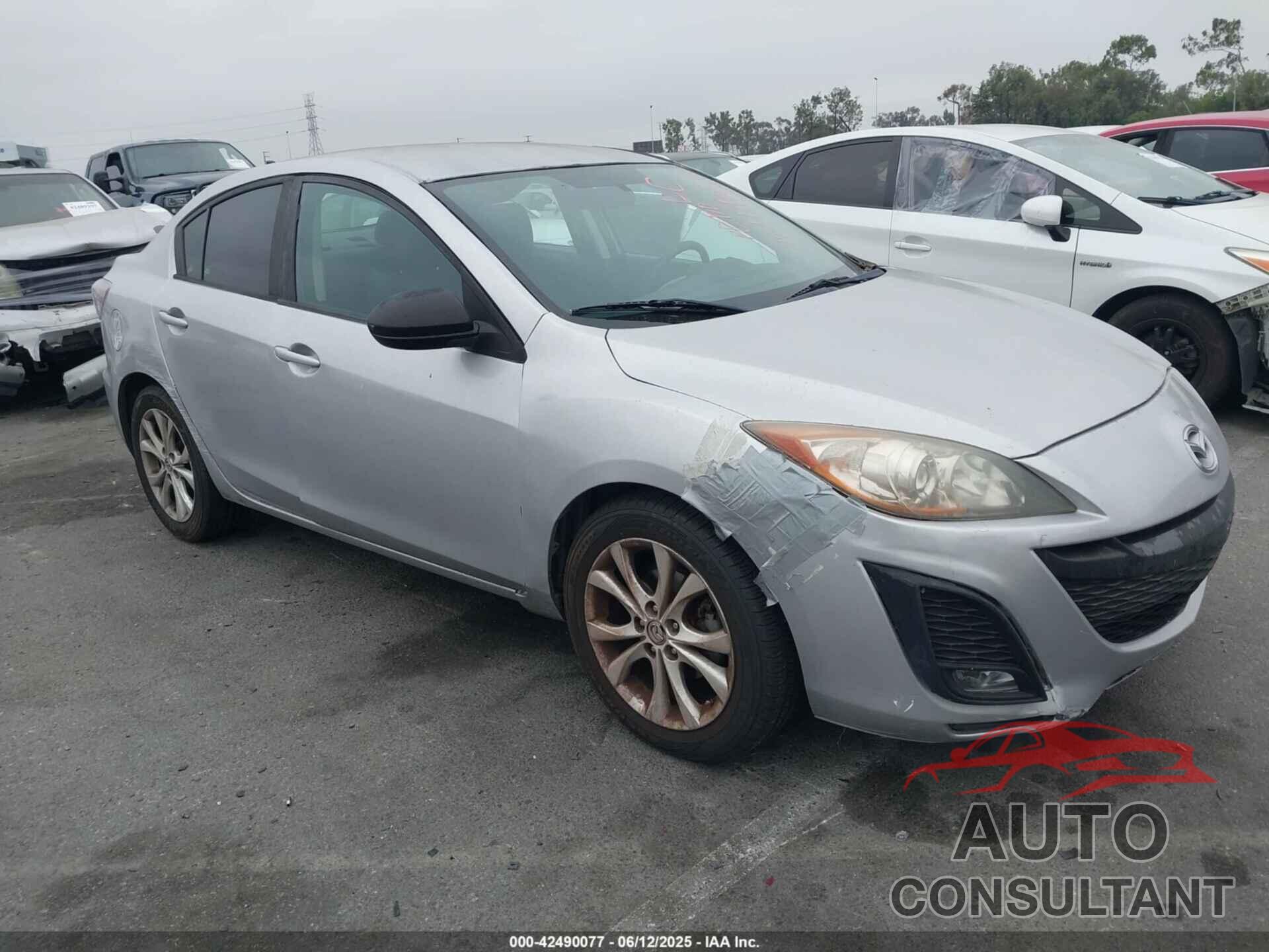 MAZDA MAZDA3 2011 - JM1BL1U60B1366526