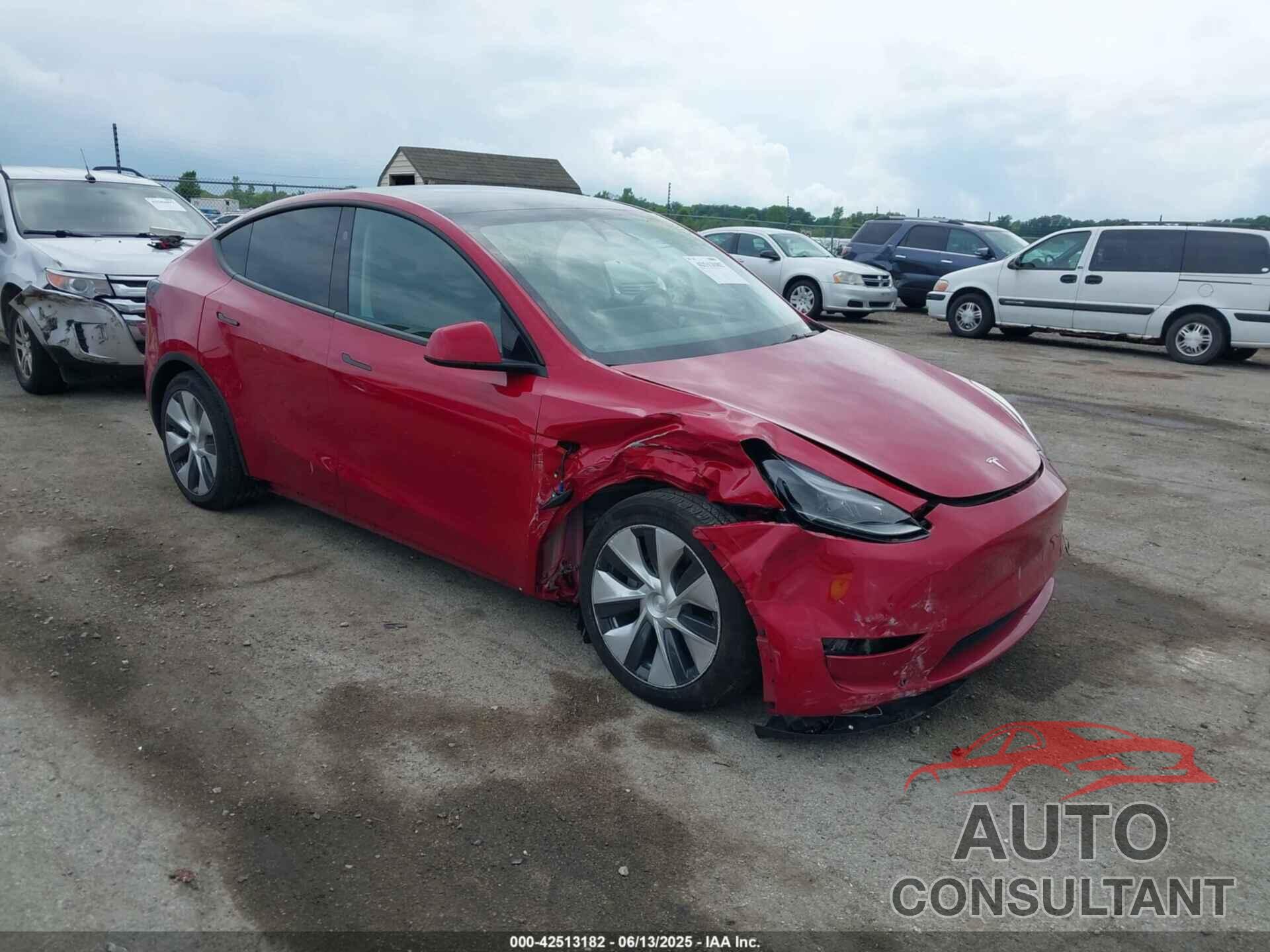 TESLA MODEL Y 2023 - 7SAYGDEE9PF886439