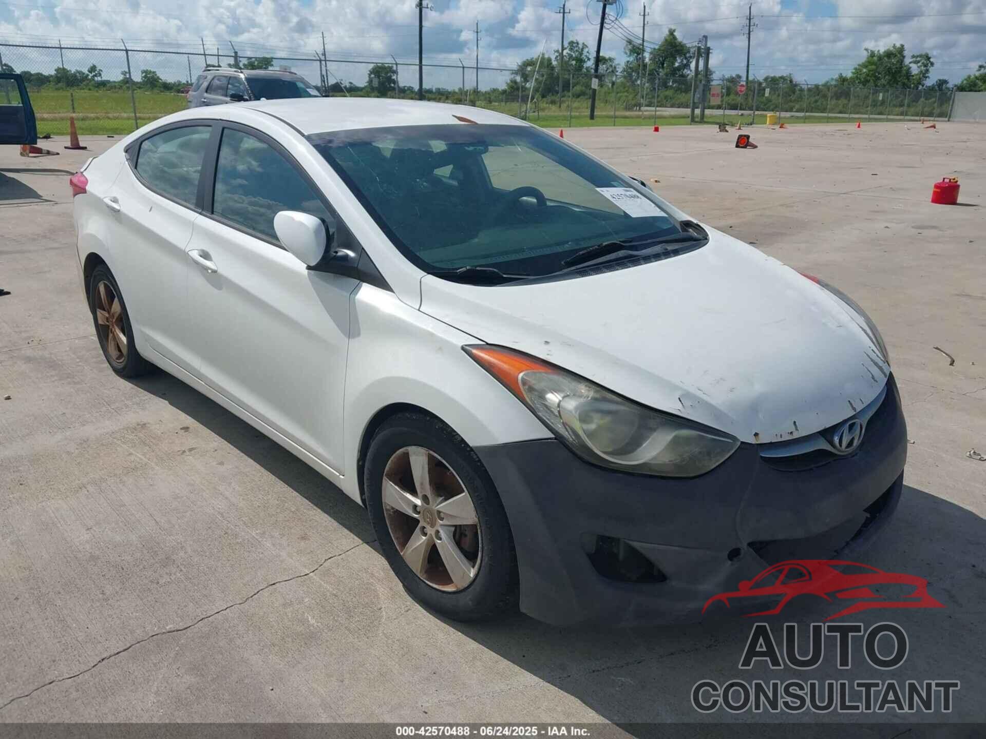 HYUNDAI ELANTRA 2013 - 5NPDH4AE3DH430075
