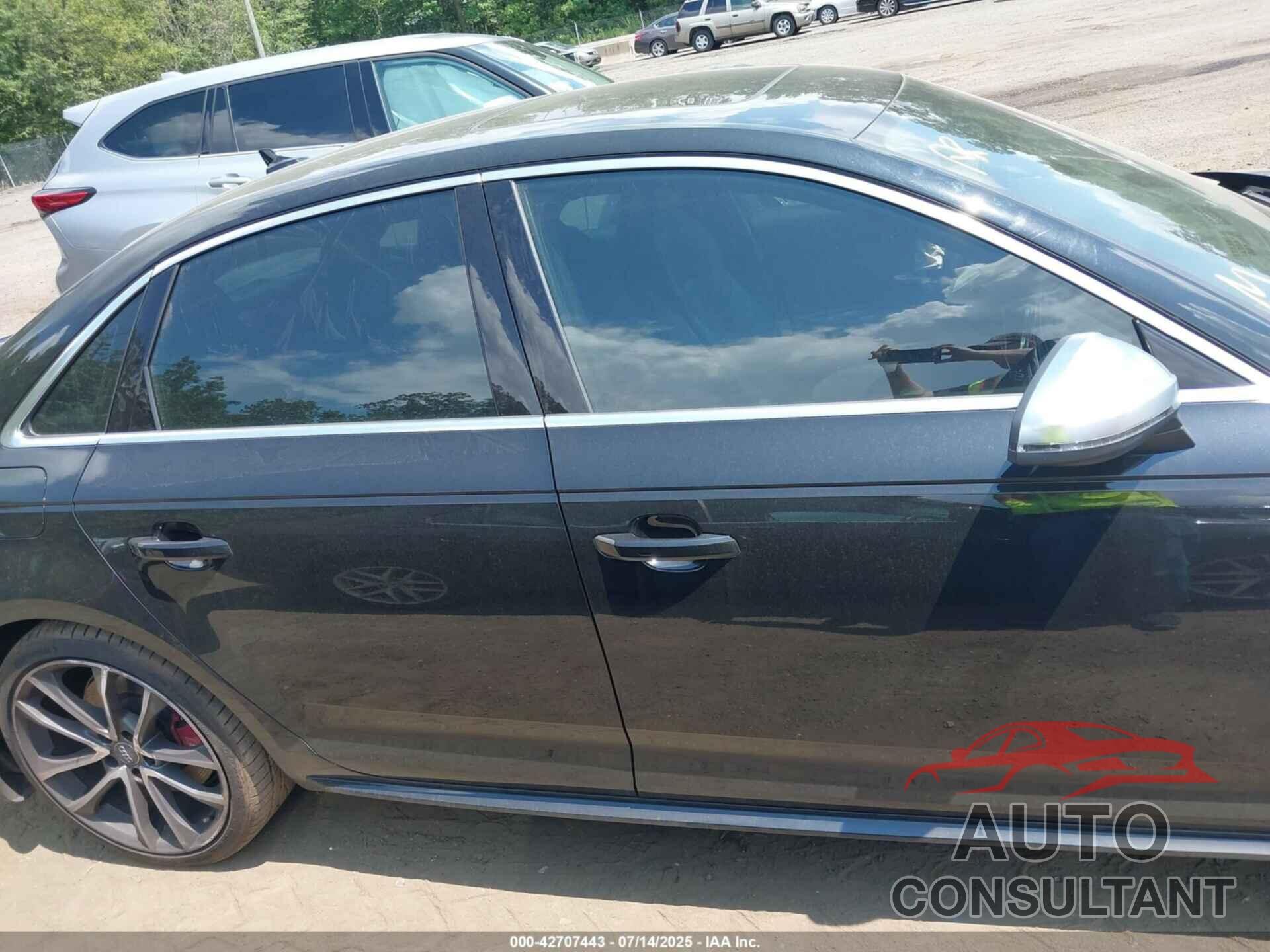 AUDI S4 2018 - WAUC4AF45JA002921