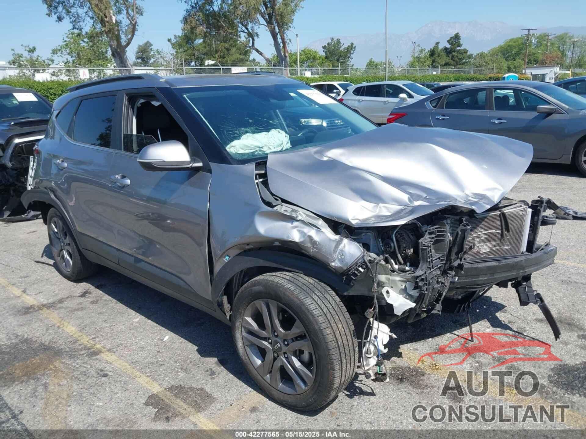 KIA SELTOS 2021 - KNDEU2AA8M7225051