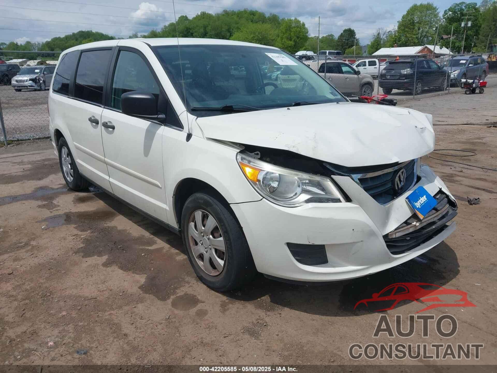 VOLKSWAGEN ROUTAN 2012 - 2C4RVAAG8CR120326