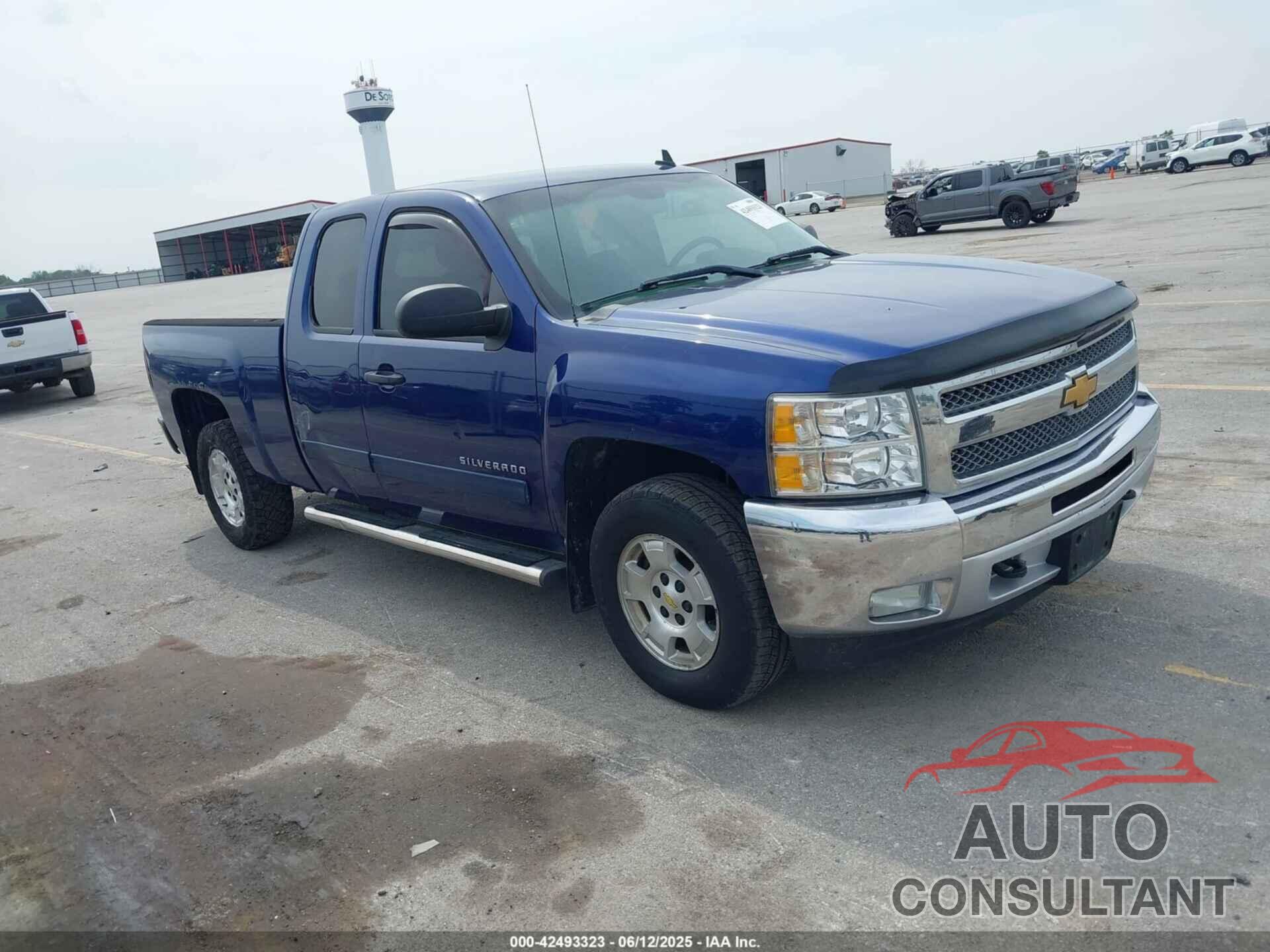 CHEVROLET SILVERADO 1500 2013 - 1GCRKSE73DZ211486