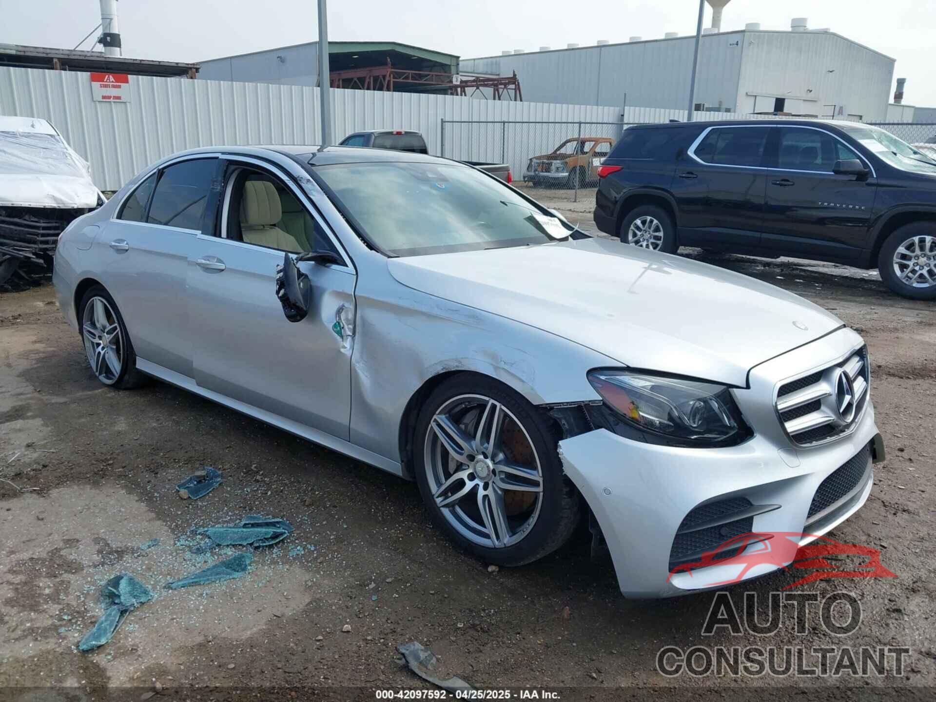 MERCEDES-BENZ E 300 2017 - WDDZF4JB5HA213146