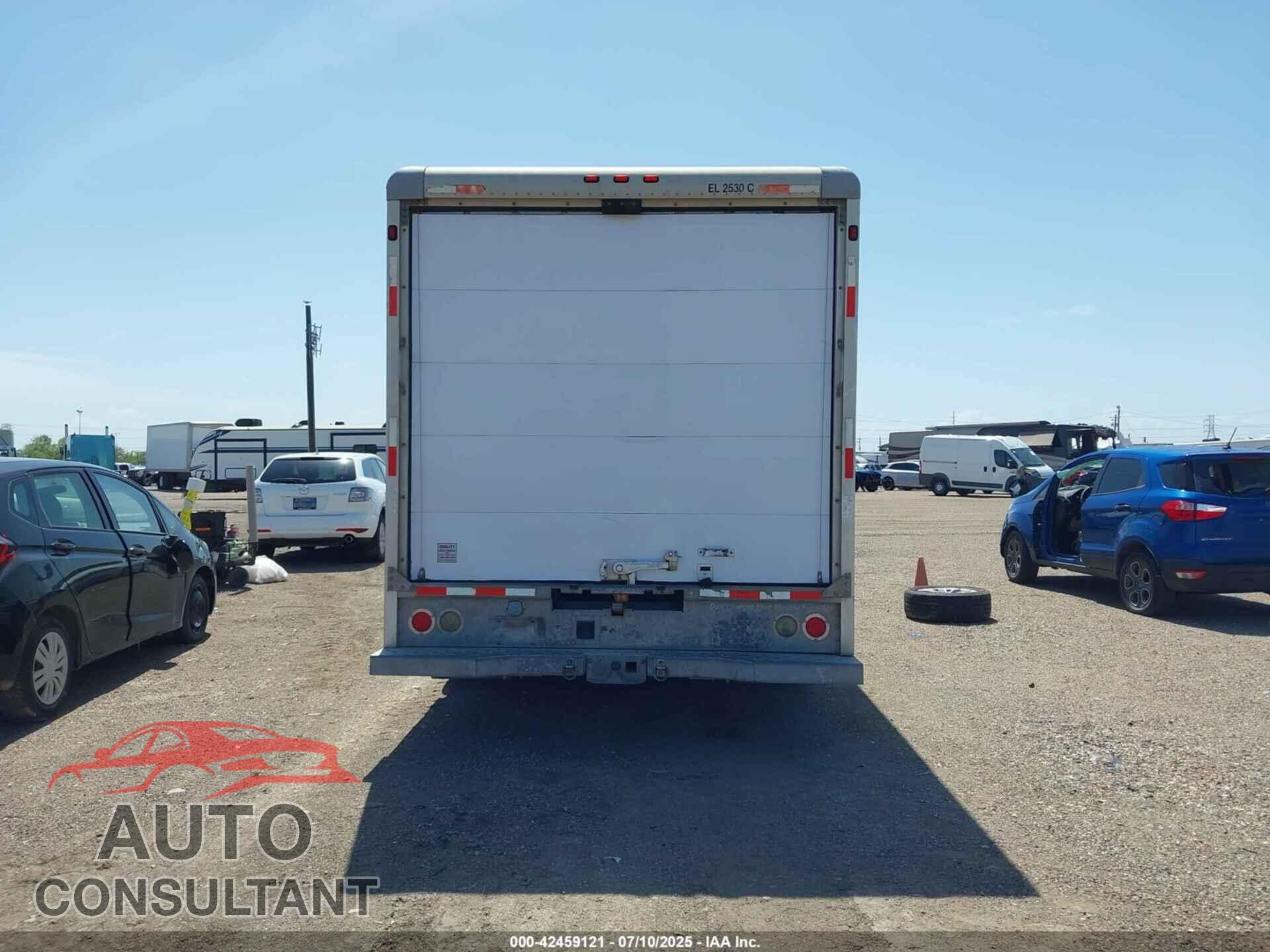 FORD E-450 CUTAWAY 2009 - 1FDXE45S99DA08178
