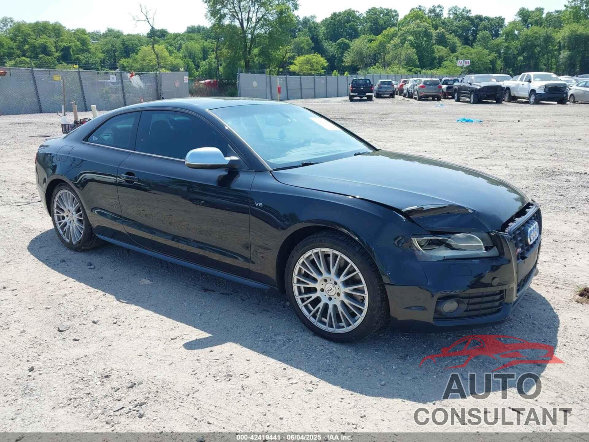 AUDI S5 2011 - WAUCVAFR4BA044801