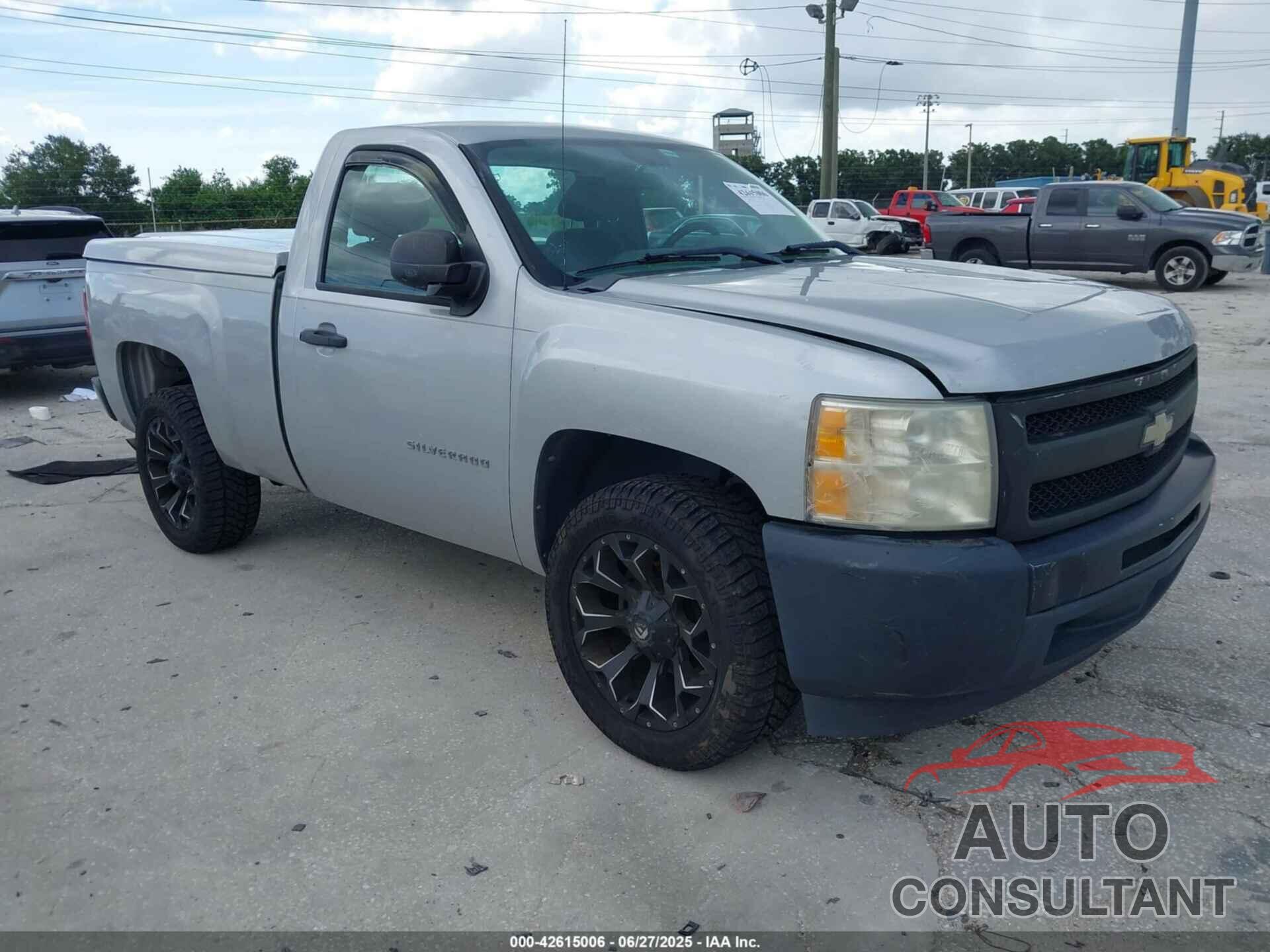 CHEVROLET SILVERADO 1500 2010 - 1GCPCPEX8AZ296404