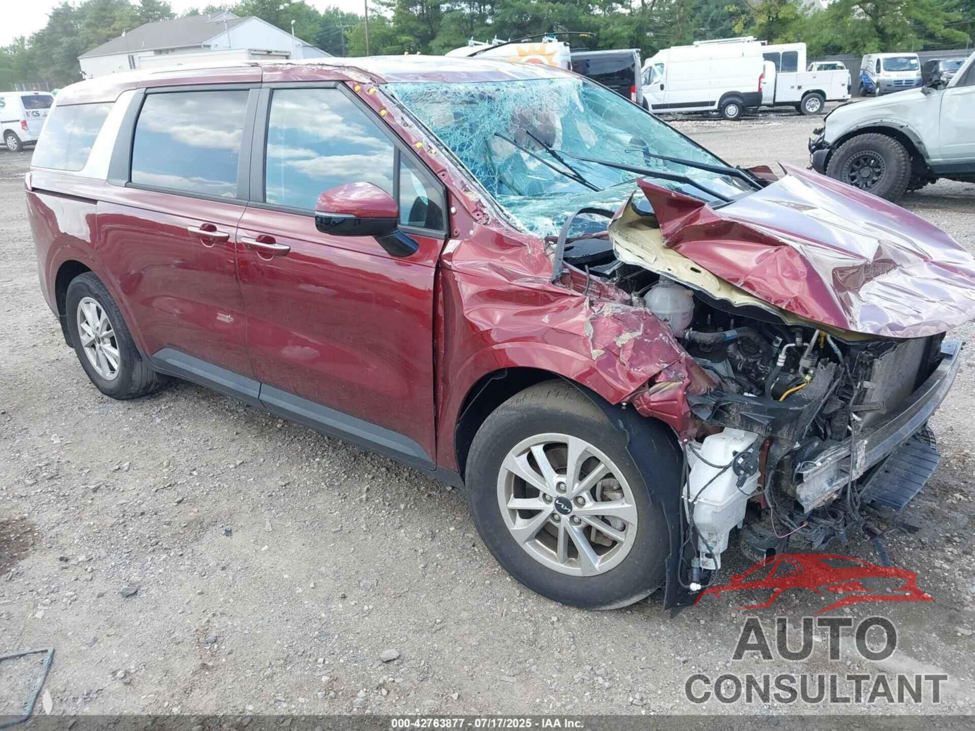 KIA CARNIVAL MPV 2023 - KNDNB4H32P6193555