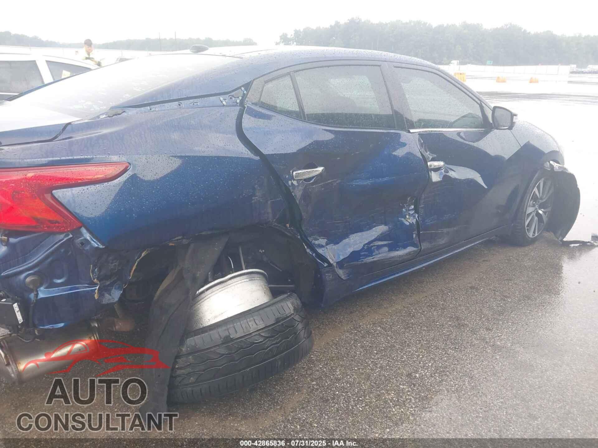 NISSAN MAXIMA 2017 - 1N4AA6APXHC402995