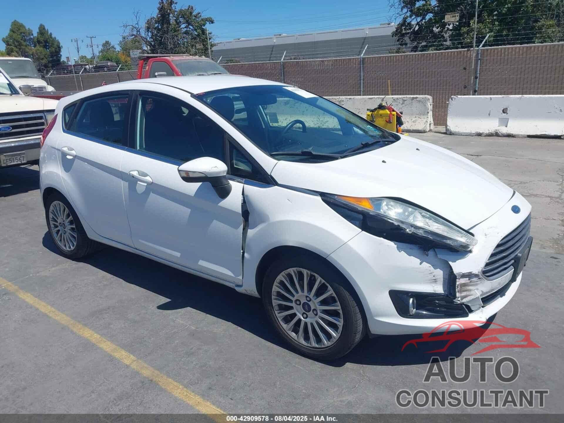 FORD FIESTA 2014 - 3FADP4FJXEM235309