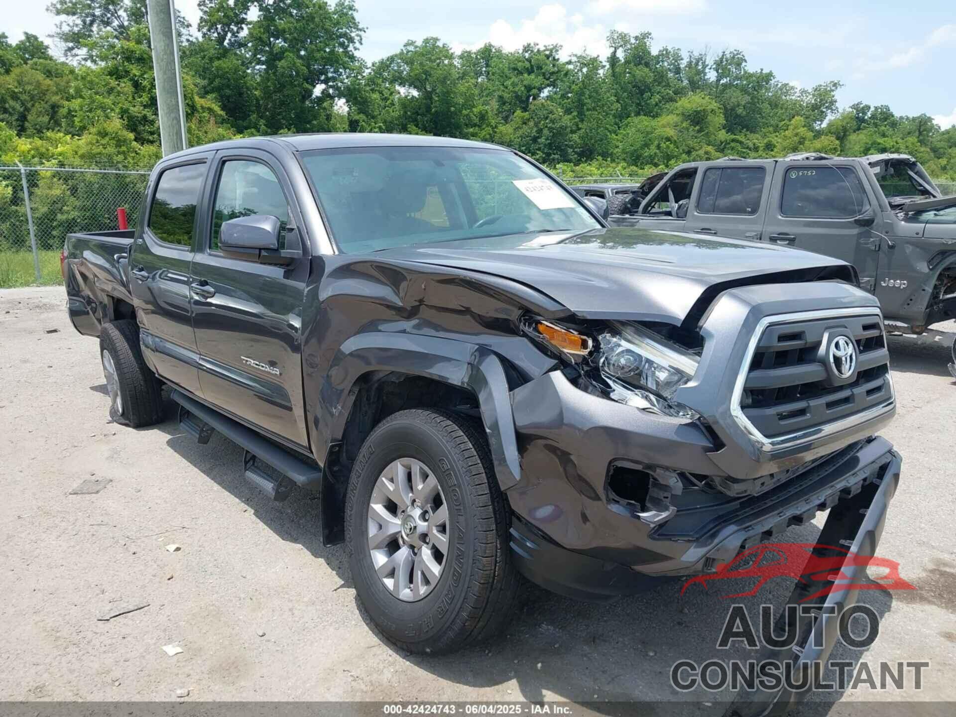 TOYOTA TACOMA 2017 - 5TFAZ5CN3HX041076