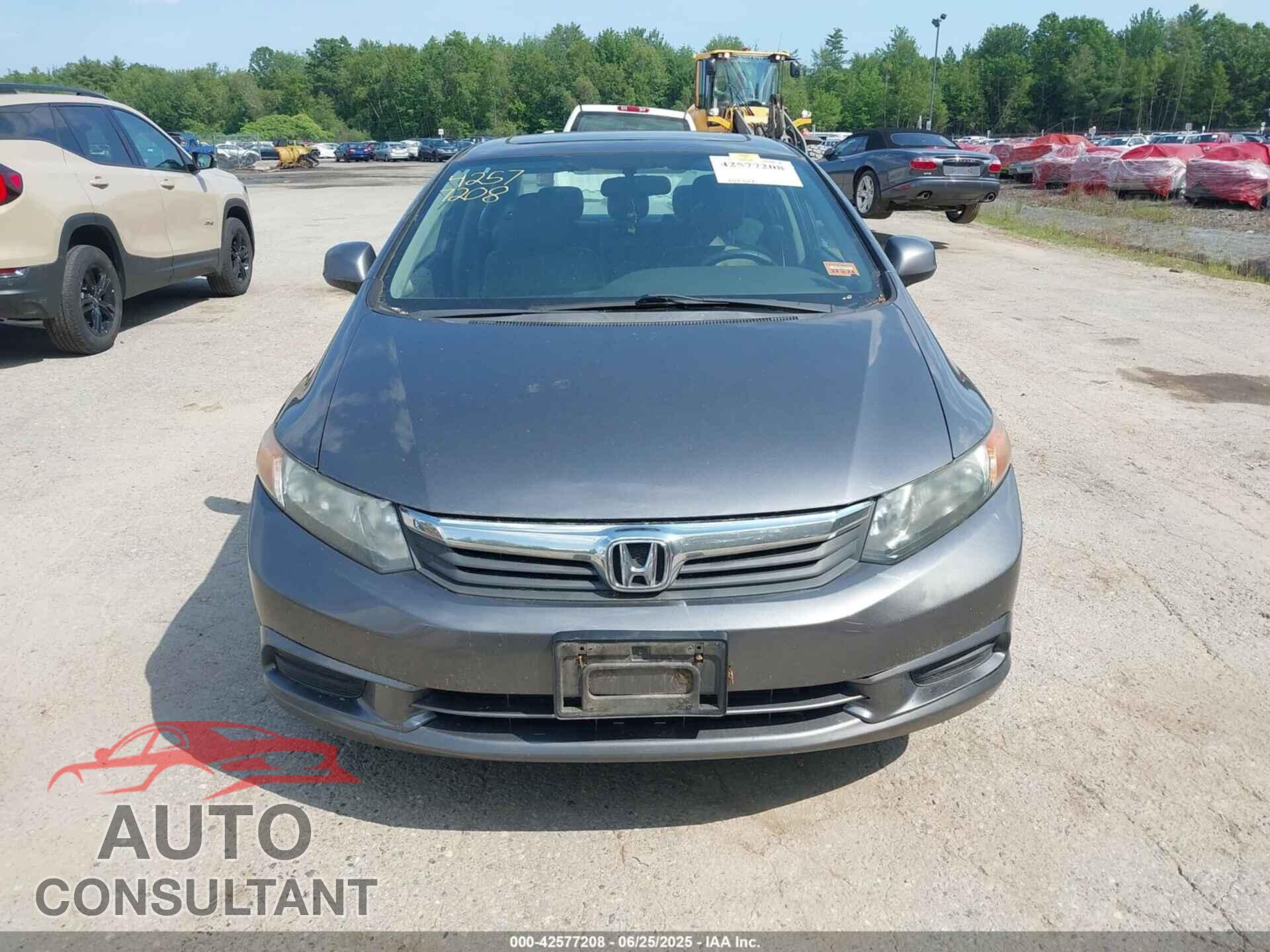 HONDA CIVIC 2012 - 2HGFB2F93CH331419