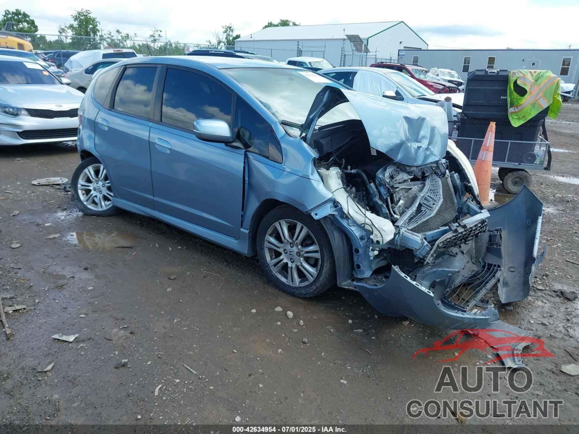 HONDA FIT 2011 - JHMGE8H50BC021252