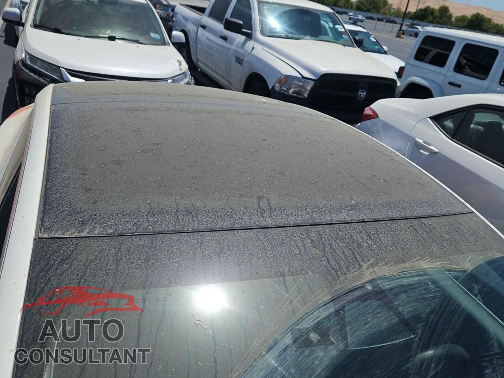 TESLA MODEL 3 2020 - 5YJ3E1EB5LF801043