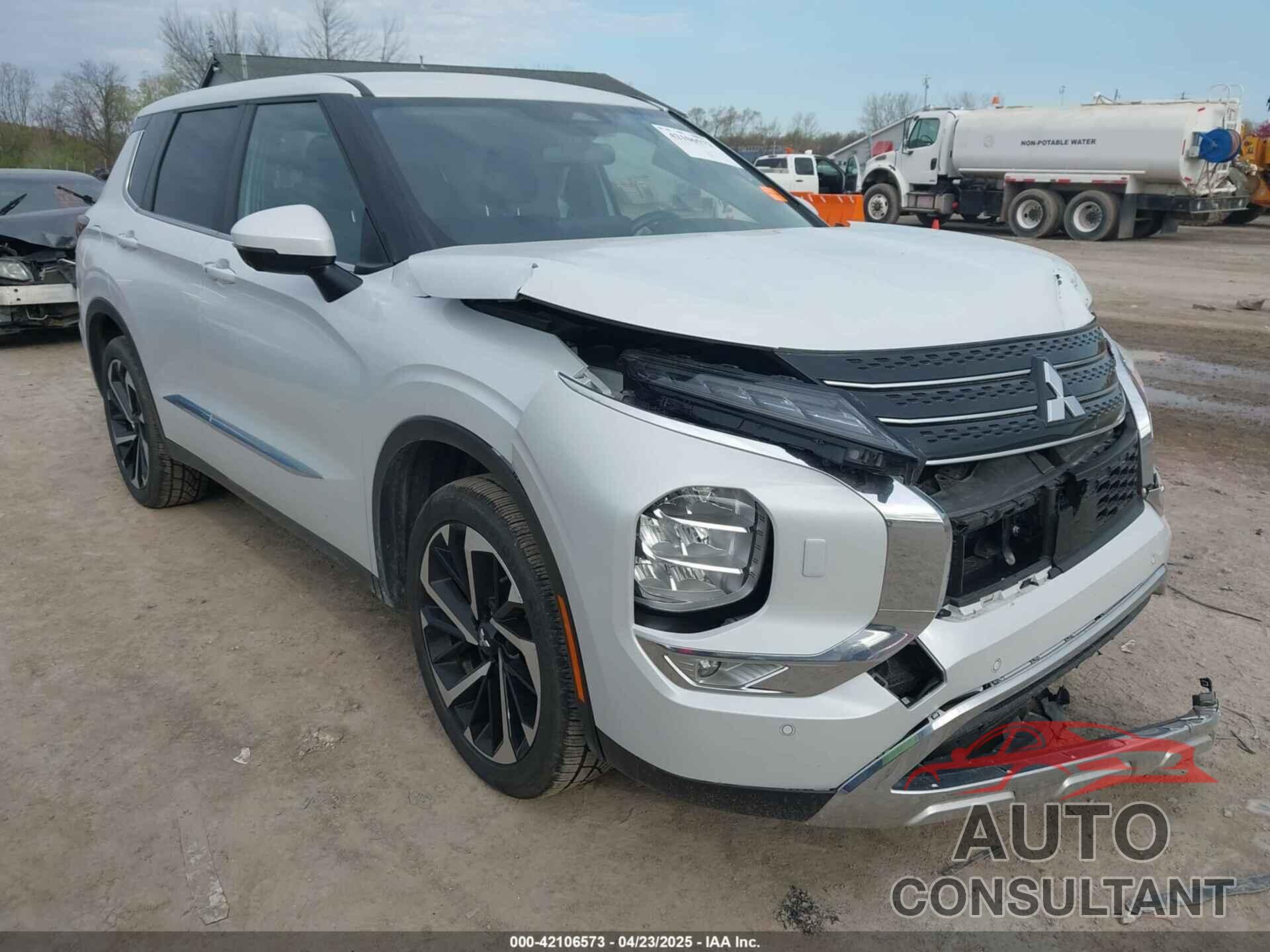 MITSUBISHI OUTLANDER 2022 - JA4J4UA85NZ036591