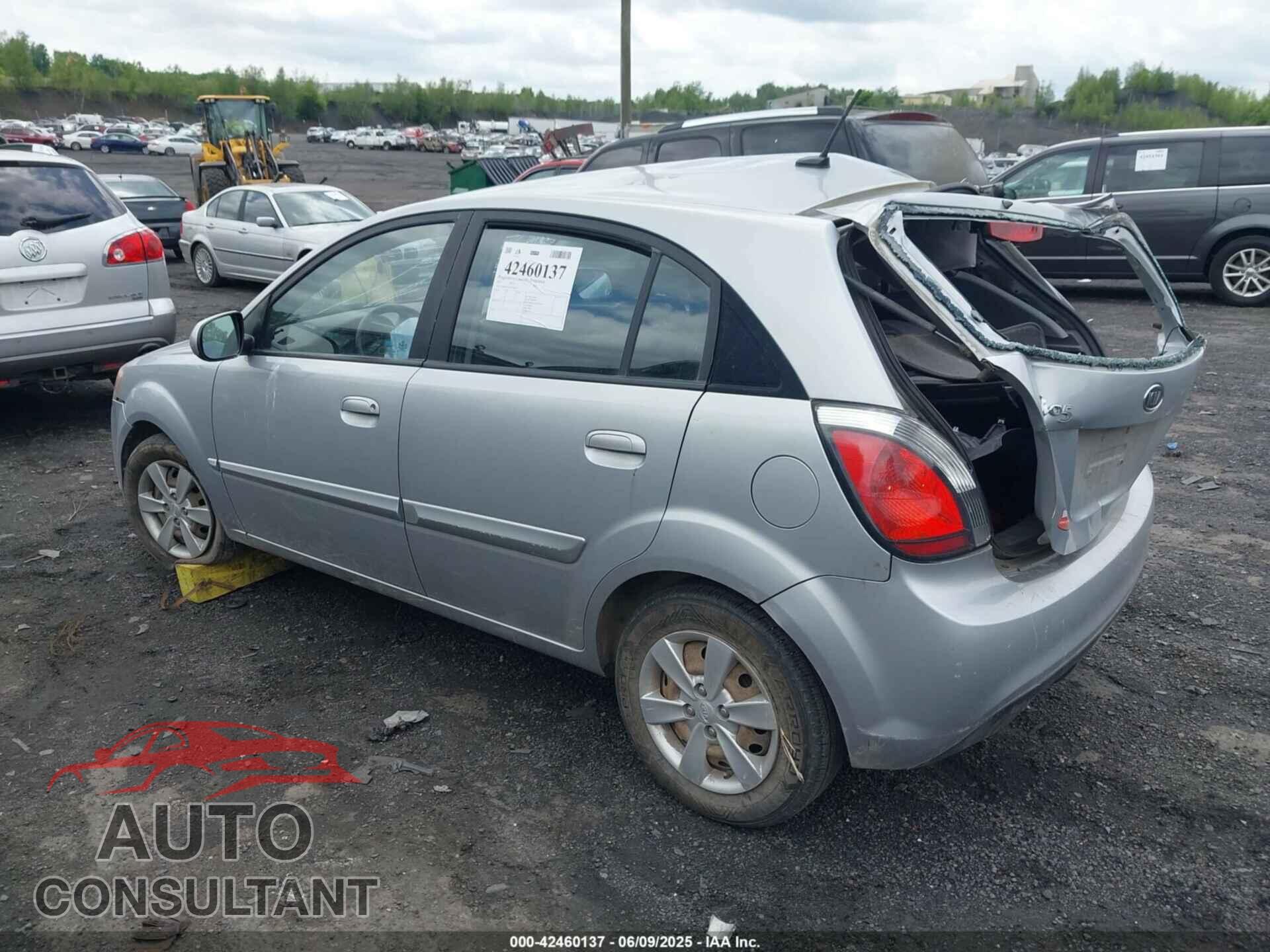 KIA RIO5 2011 - KNADH5A32B6748164