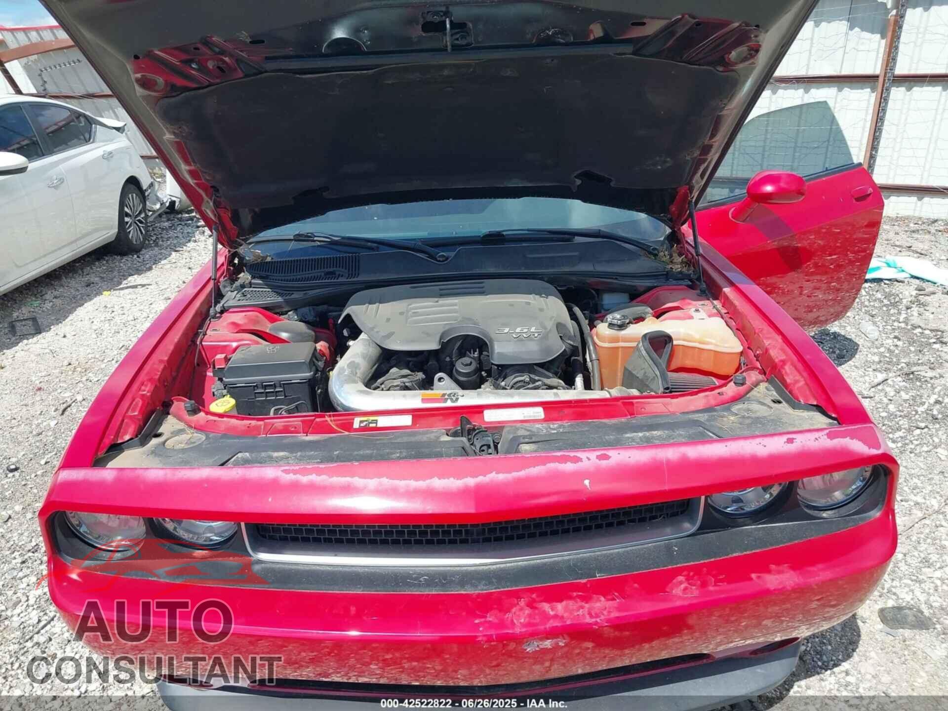 DODGE CHALLENGER 2013 - 2C3CDYAG0DH528221