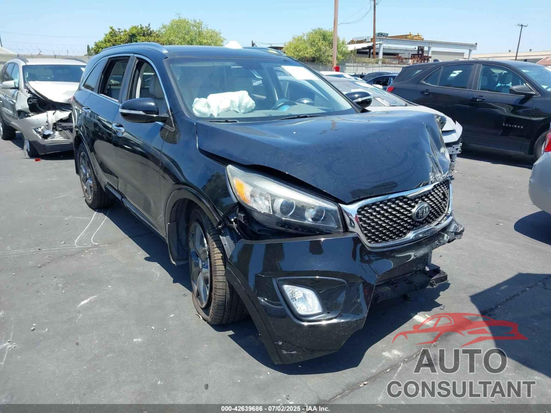 KIA SORENTO 2016 - 5XYPK4A53GG033928