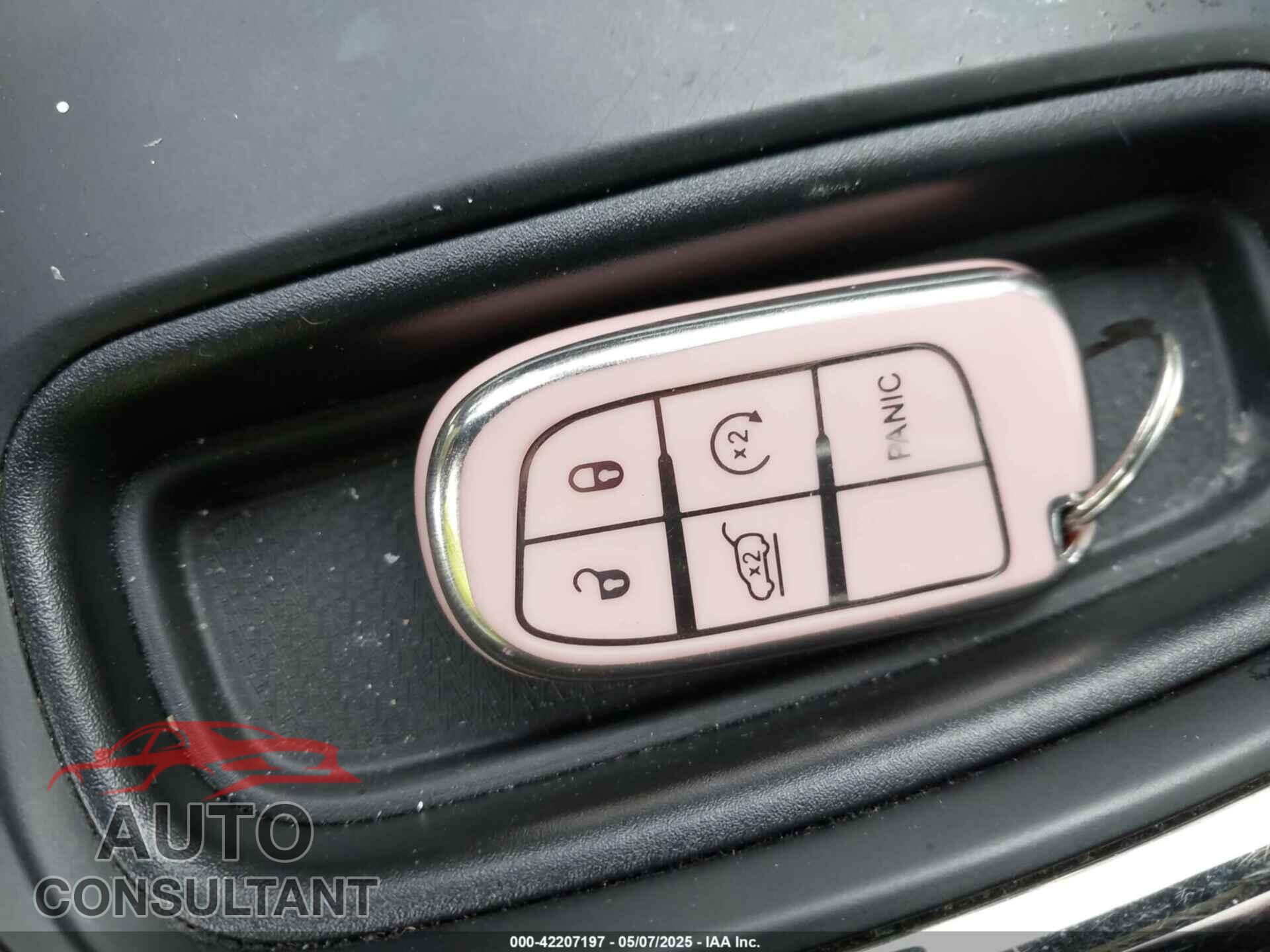 DODGE DURANGO 2020 - 1C4SDHCT8LC306884