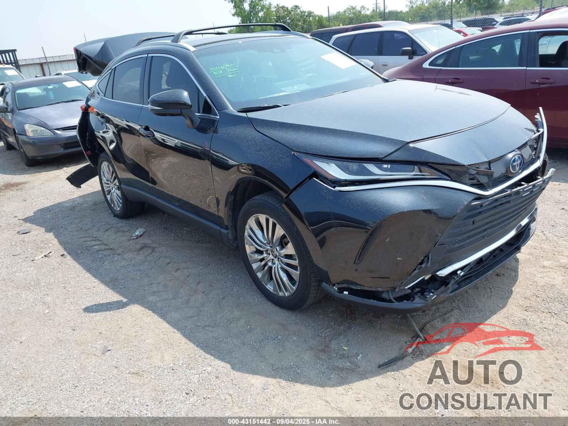 TOYOTA VENZA 2022 - JTEAAAAH5NJ102855