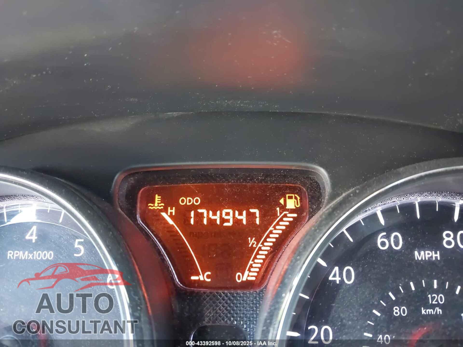 NISSAN VERSA NOTE 2016 - 3N1CE2CP2GL400077