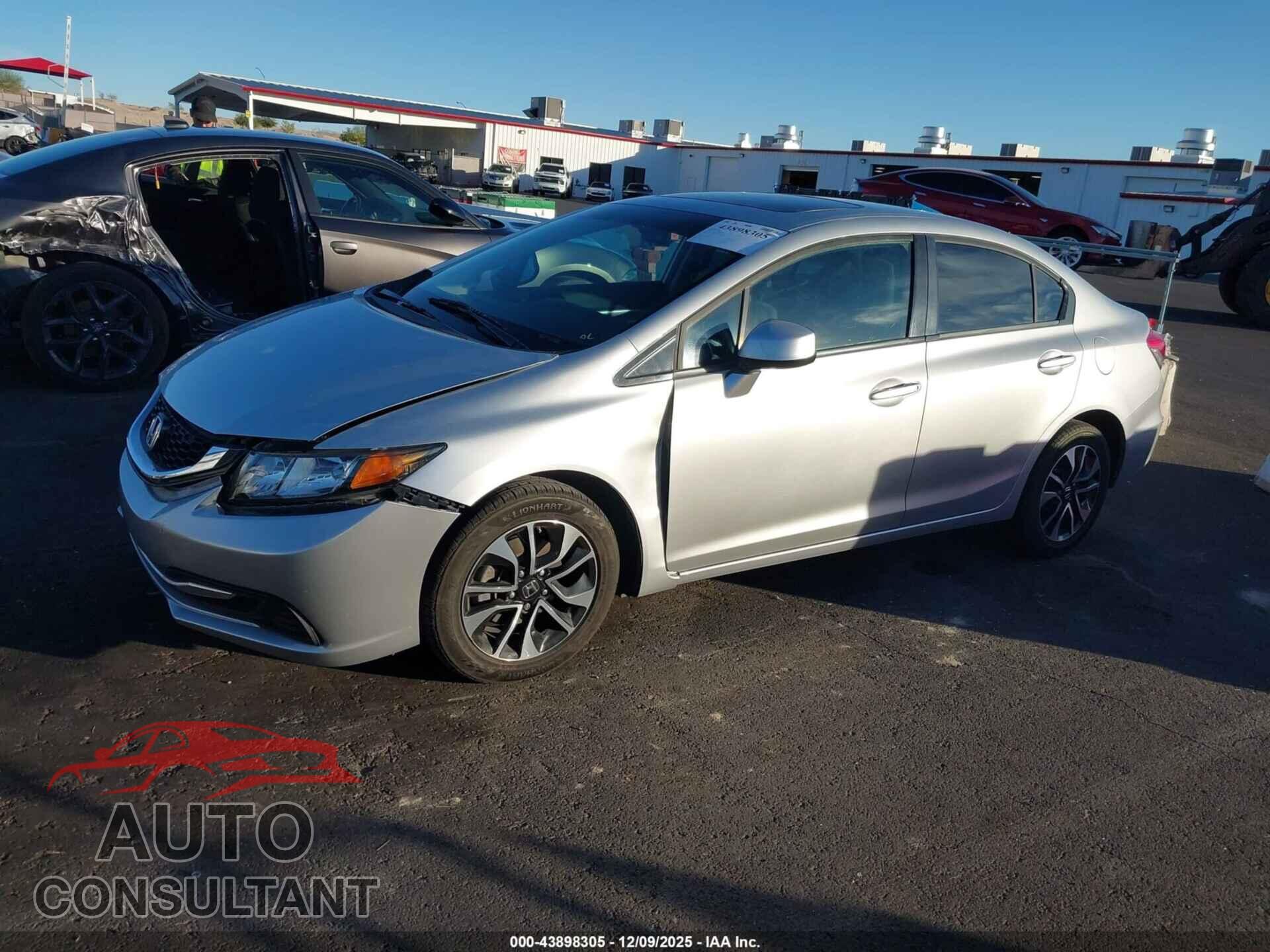 HONDA CIVIC 2013 - 2HGFB2F81DH511457