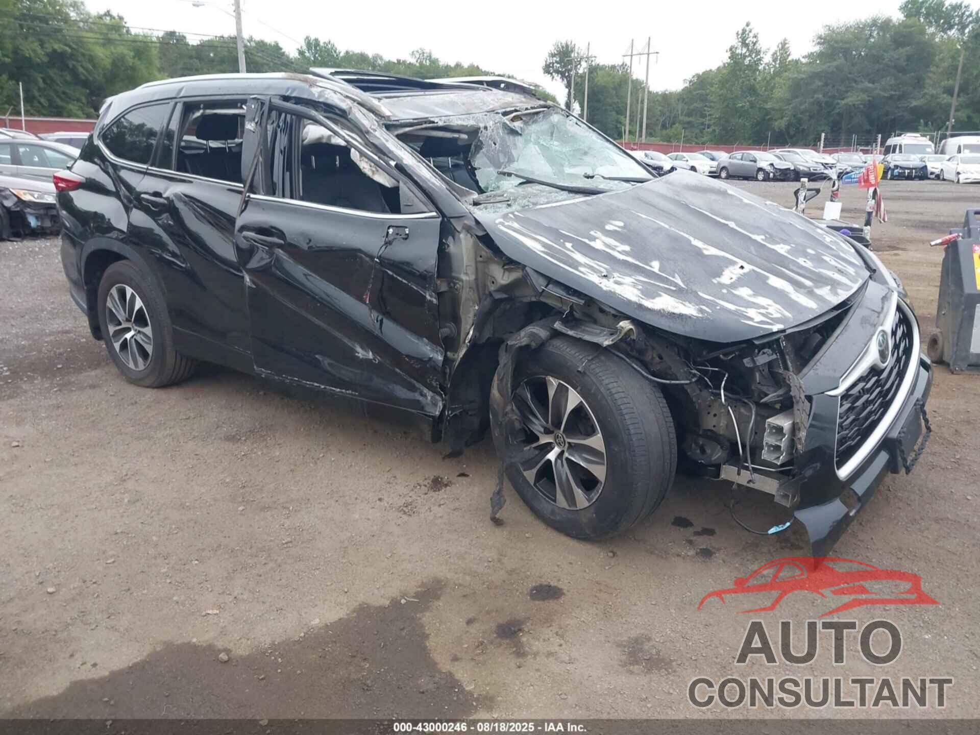 TOYOTA HIGHLANDER 2021 - 5TDHZRBH7MS523857