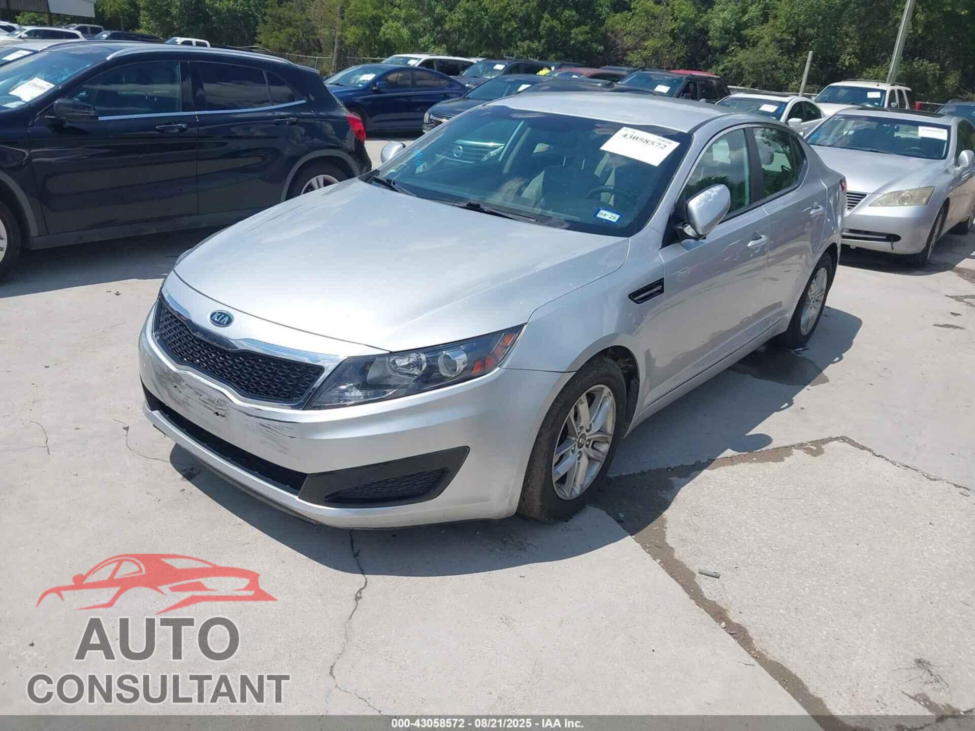 KIA OPTIMA 2011 - KNAGM4A72B5121704