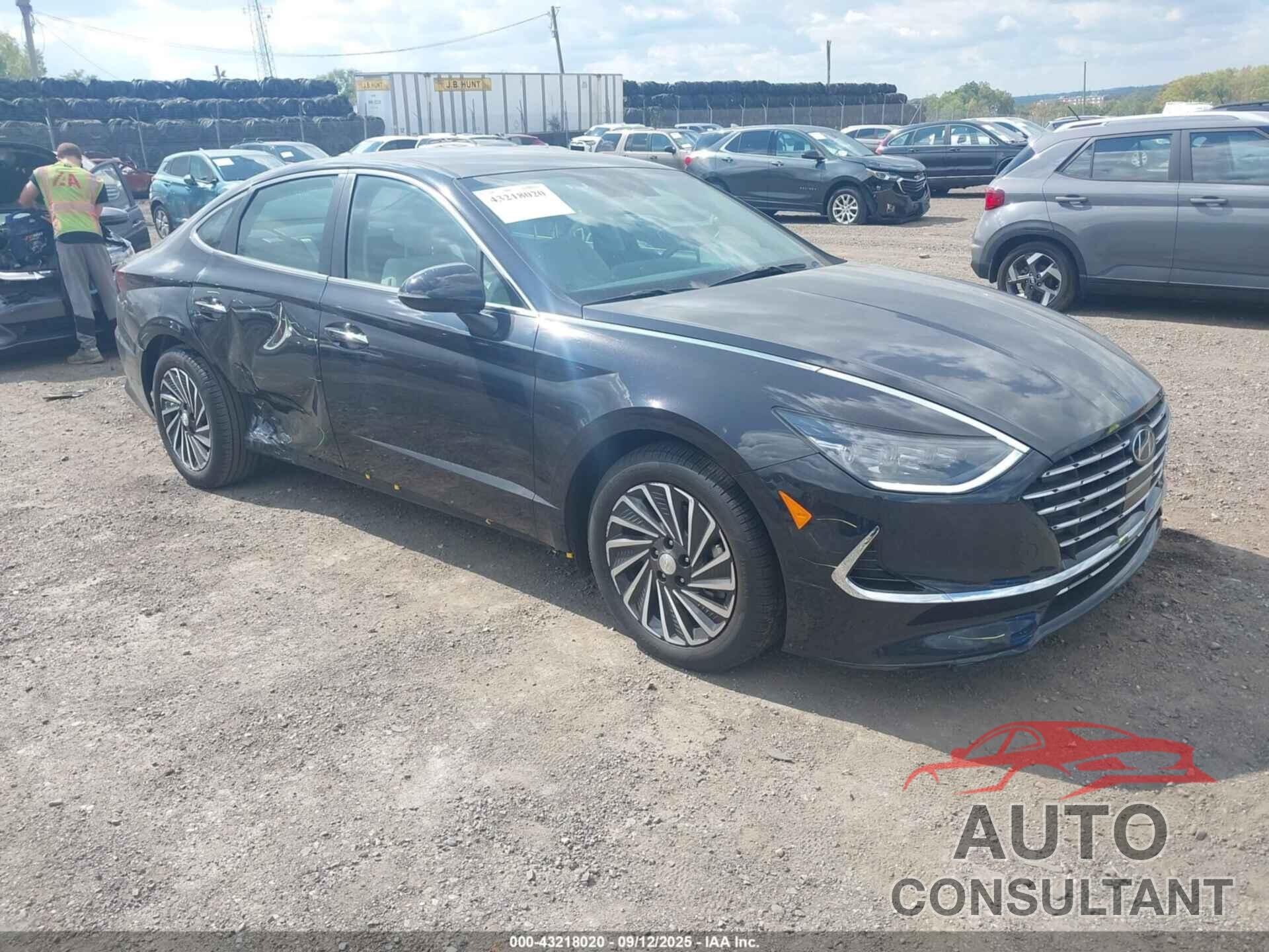 HYUNDAI SONATA HYBRID 2023 - KMHL34JJ6PA068239