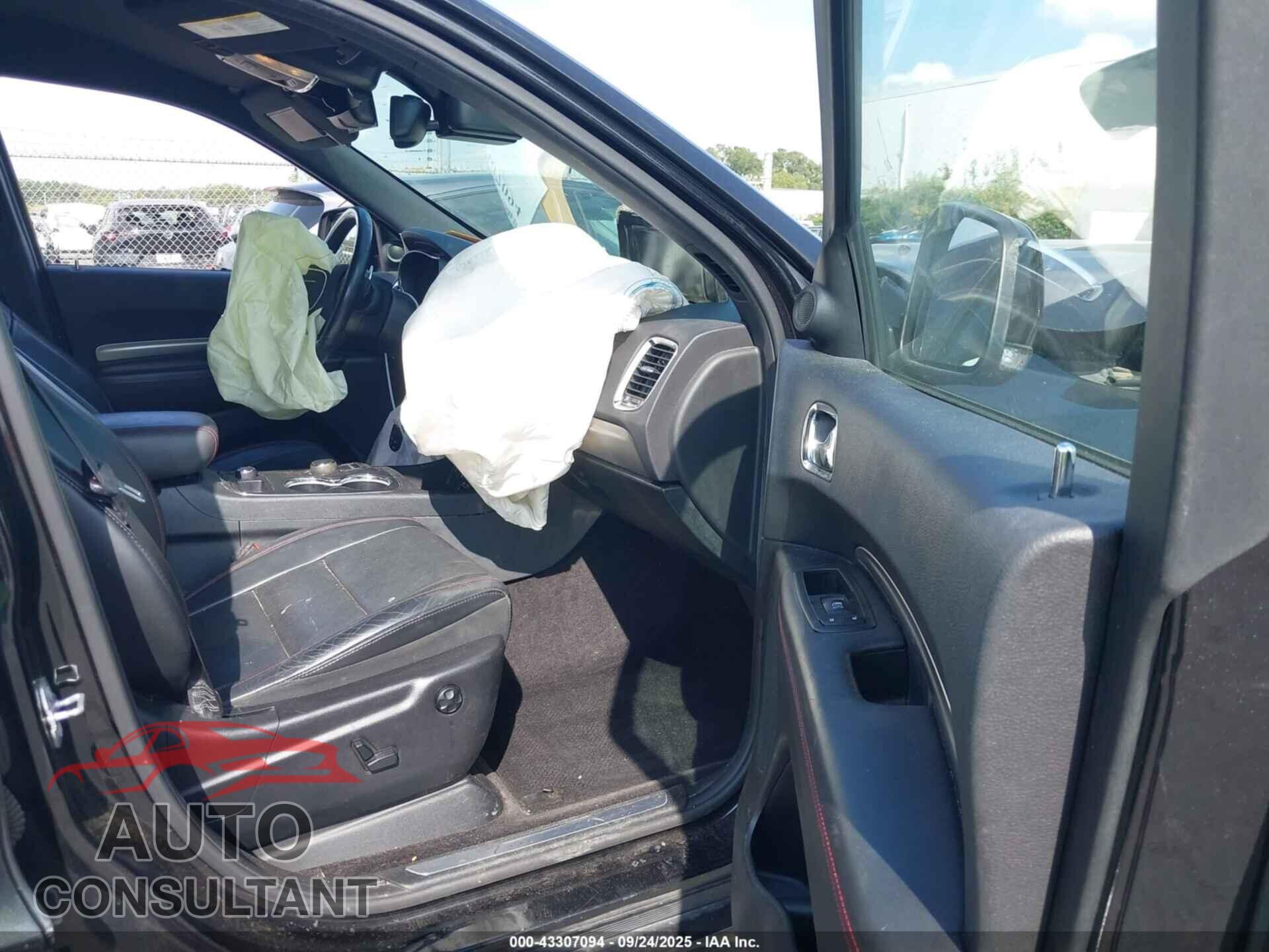 DODGE DURANGO 2015 - 1C4SDJCT9FC688533