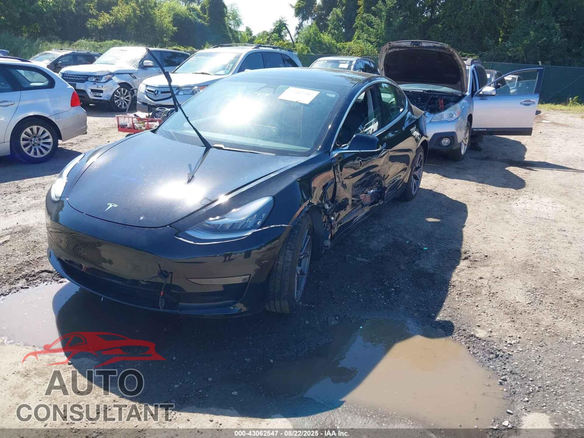 TESLA MODEL 3 2020 - 5YJ3E1EA0LF611268