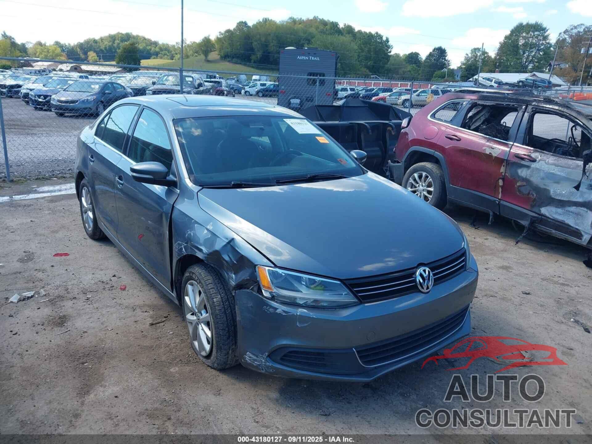 VOLKSWAGEN JETTA 2013 - 3VWDP7AJ2DM450651