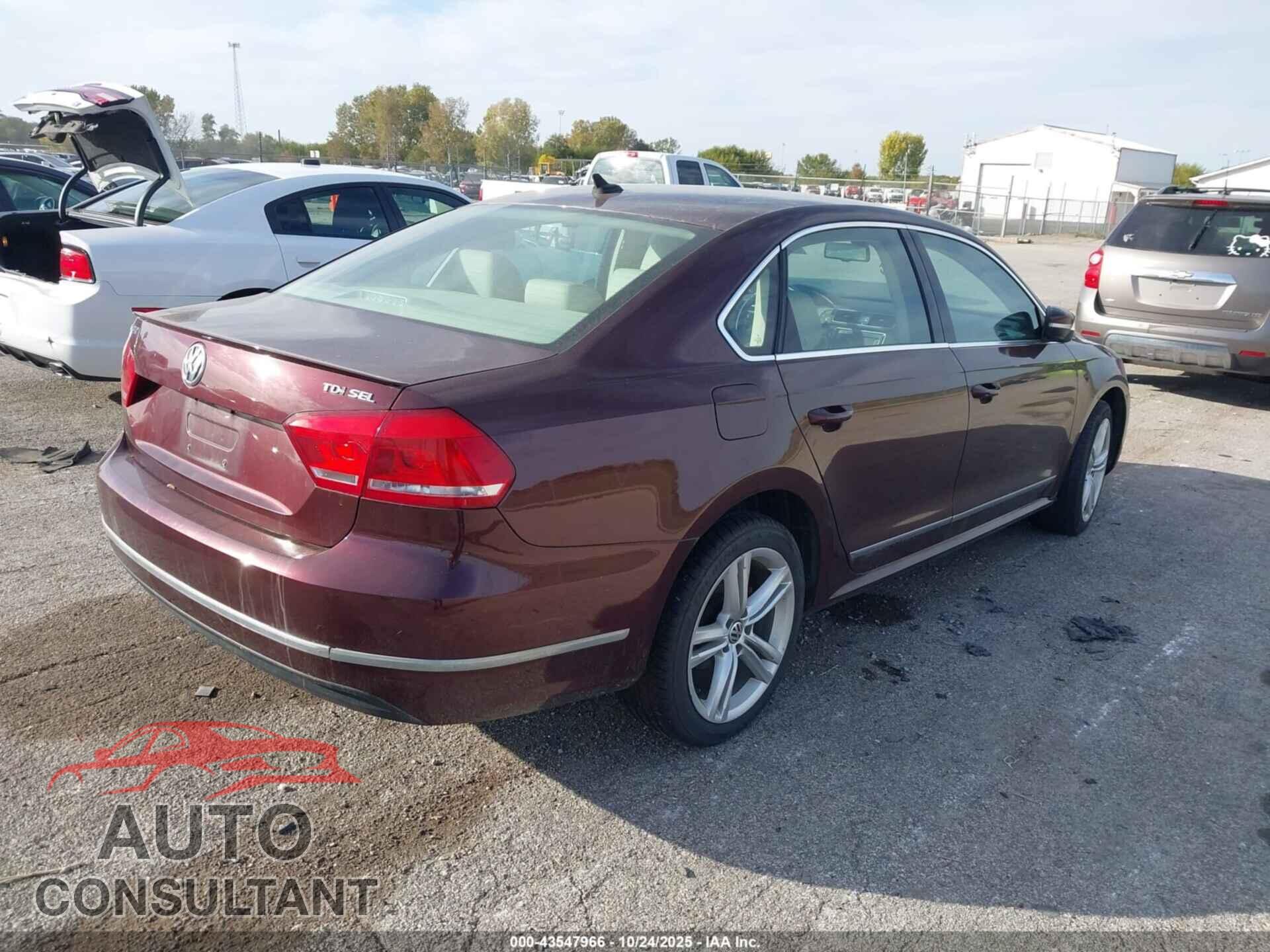 VOLKSWAGEN PASSAT 2014 - 1VWCN7A35EC088059
