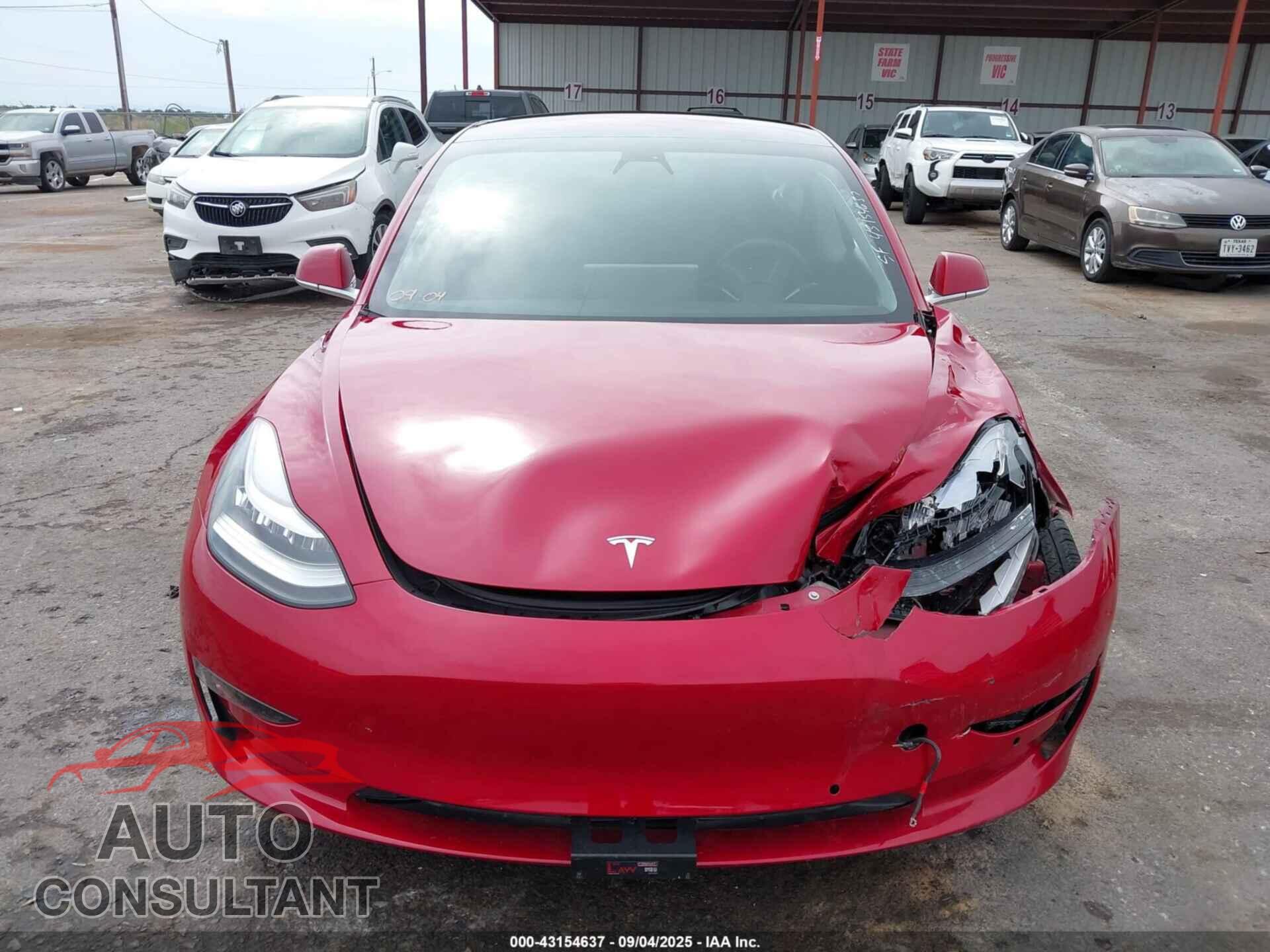 TESLA MODEL 3 2018 - 5YJ3E1EB0JF146125