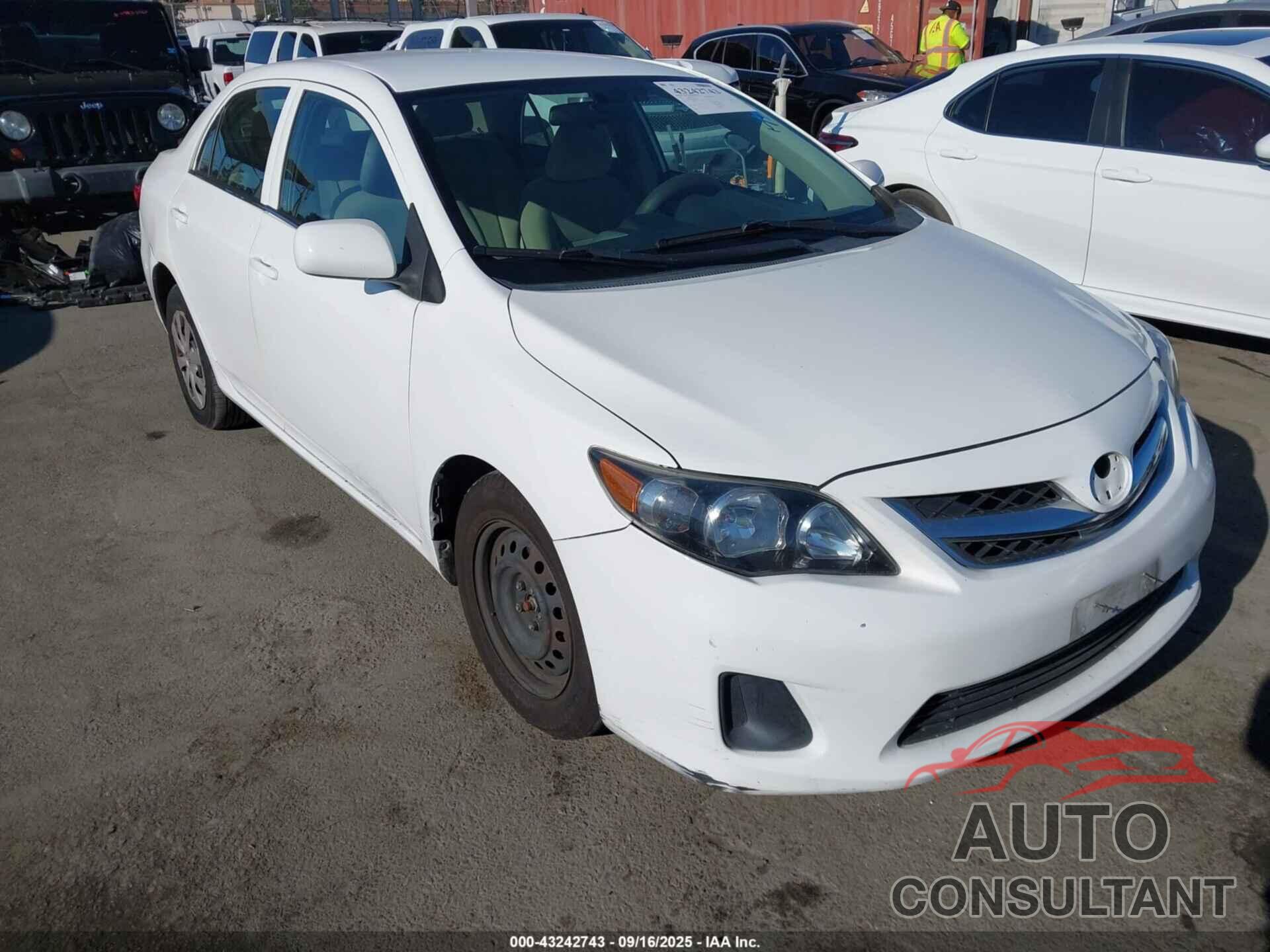 TOYOTA COROLLA 2013 - 5YFBU4EE2DP208255