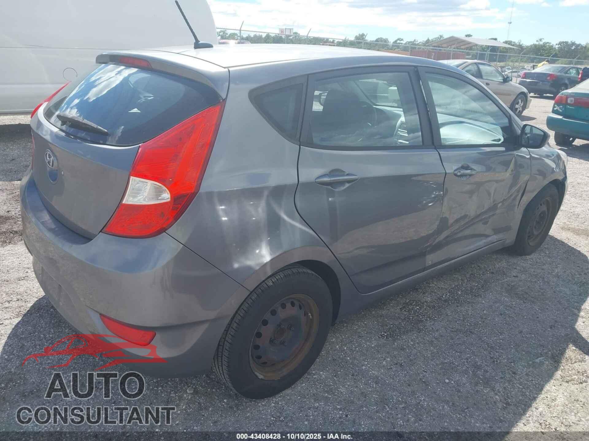 HYUNDAI ACCENT 2015 - KMHCT5AE6FU218002