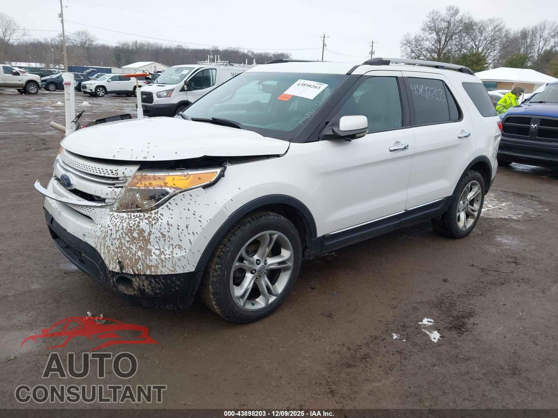FORD EXPLORER 2011 - 1FMHK8F81BGA31479
