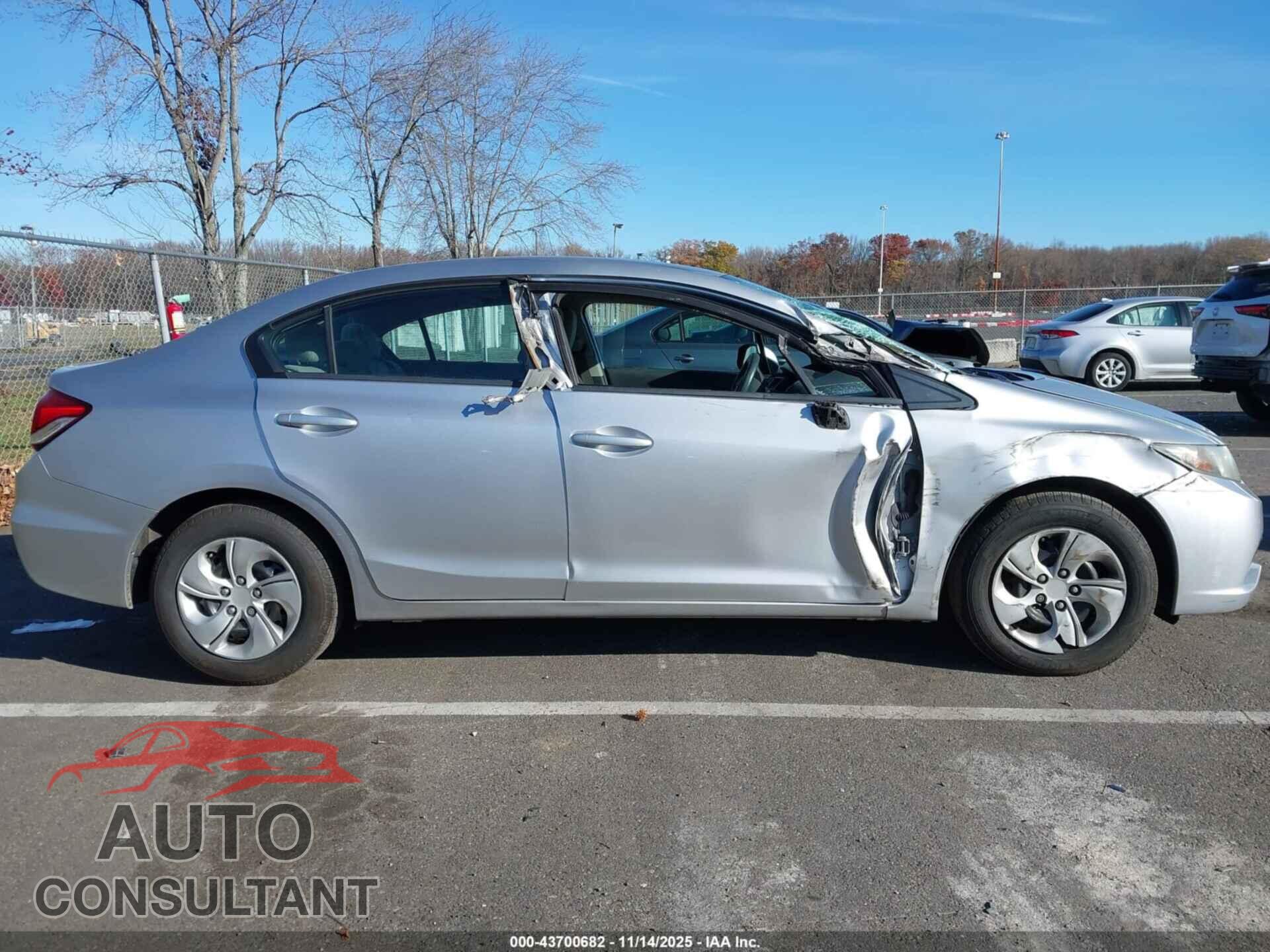 HONDA CIVIC 2013 - 19XFB2F55DE206981
