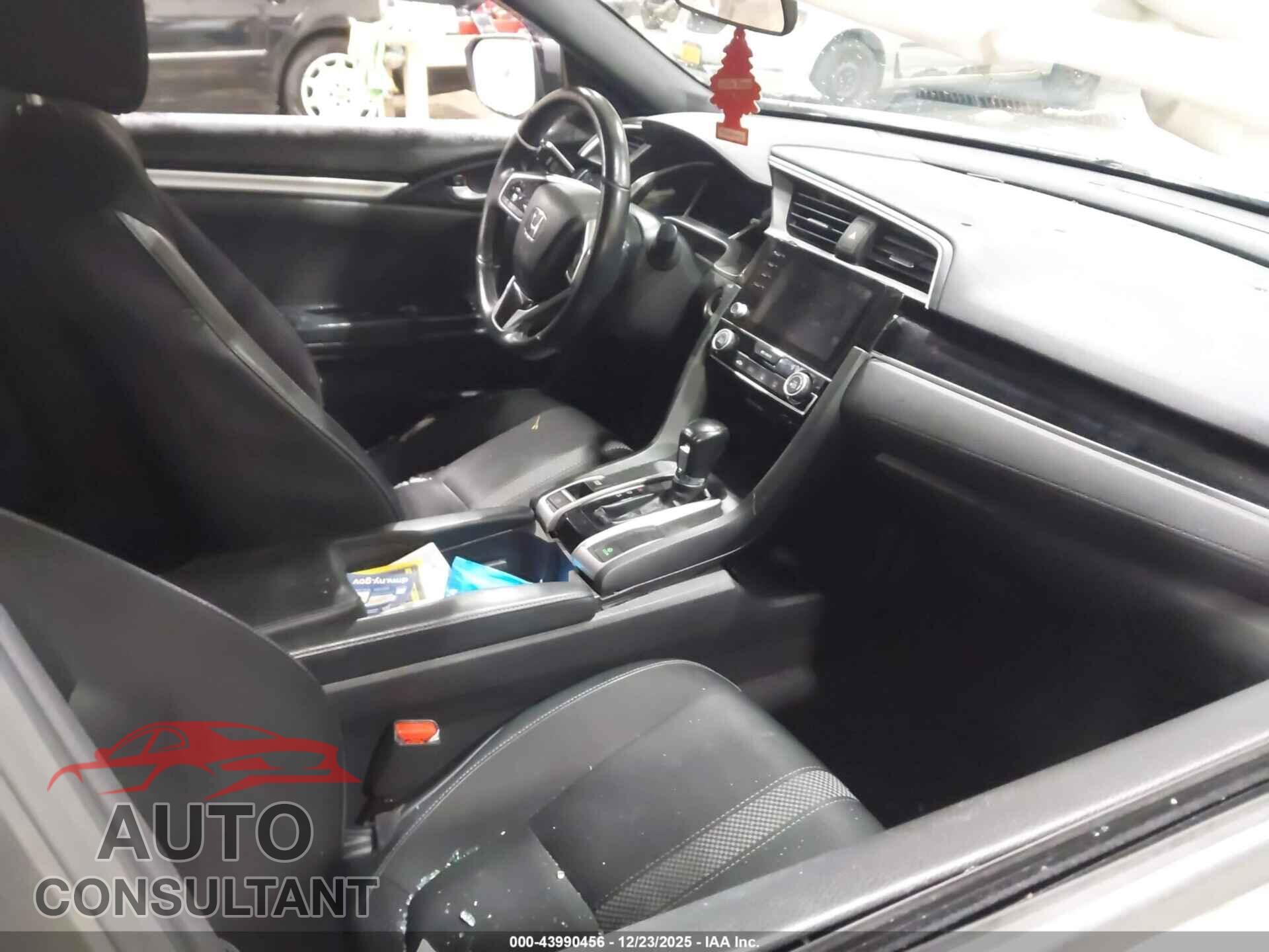 HONDA CIVIC 2019 - 2HGFC2F87KH545235