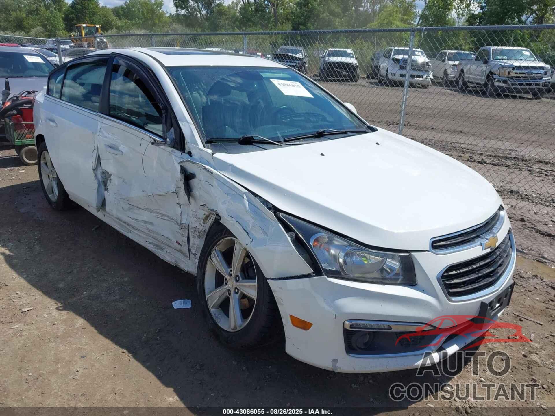CHEVROLET CRUZE 2015 - 1G1PE5SB6F7162445