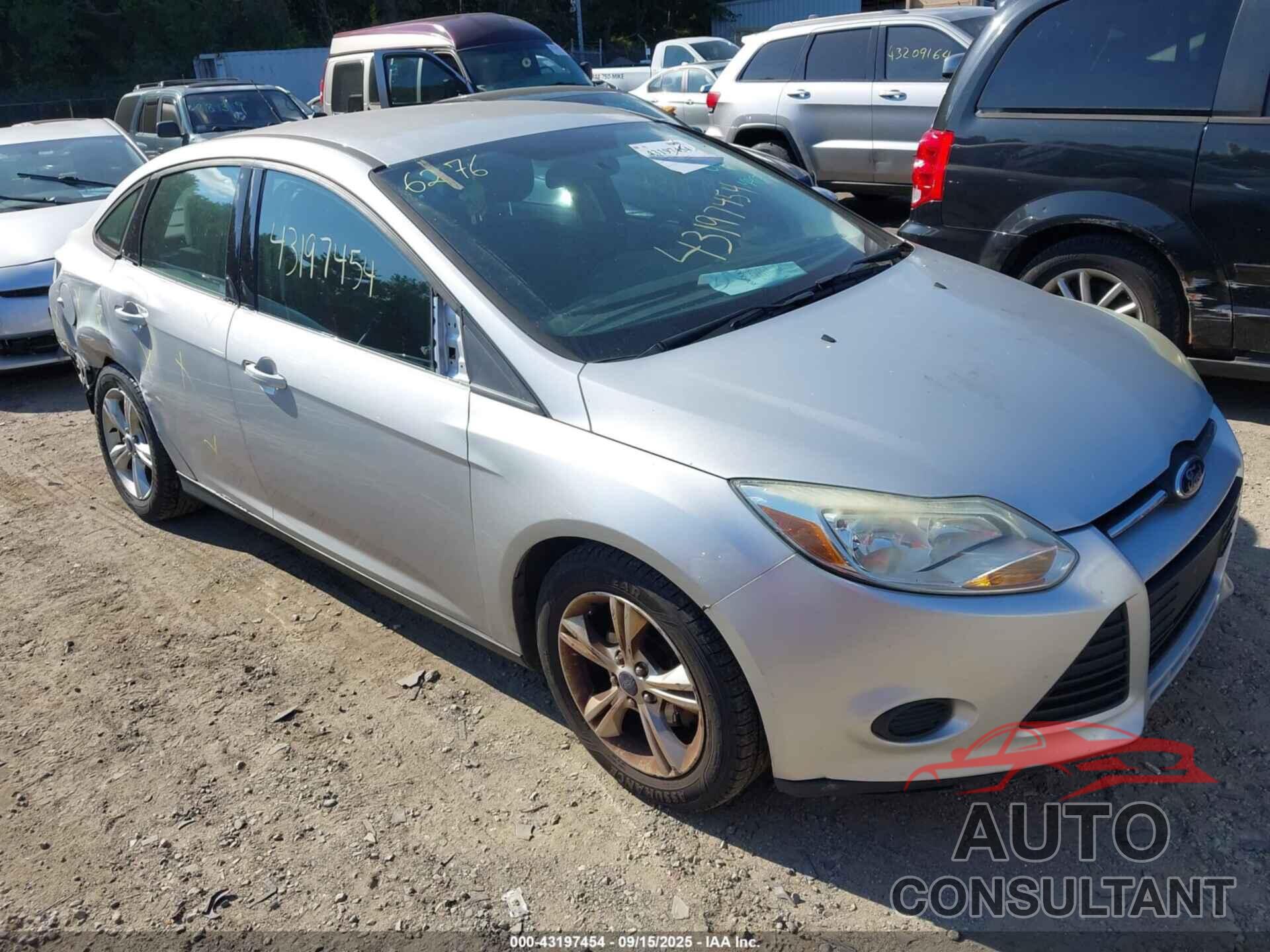 FORD FOCUS 2014 - 1FADP3F2XEL378023